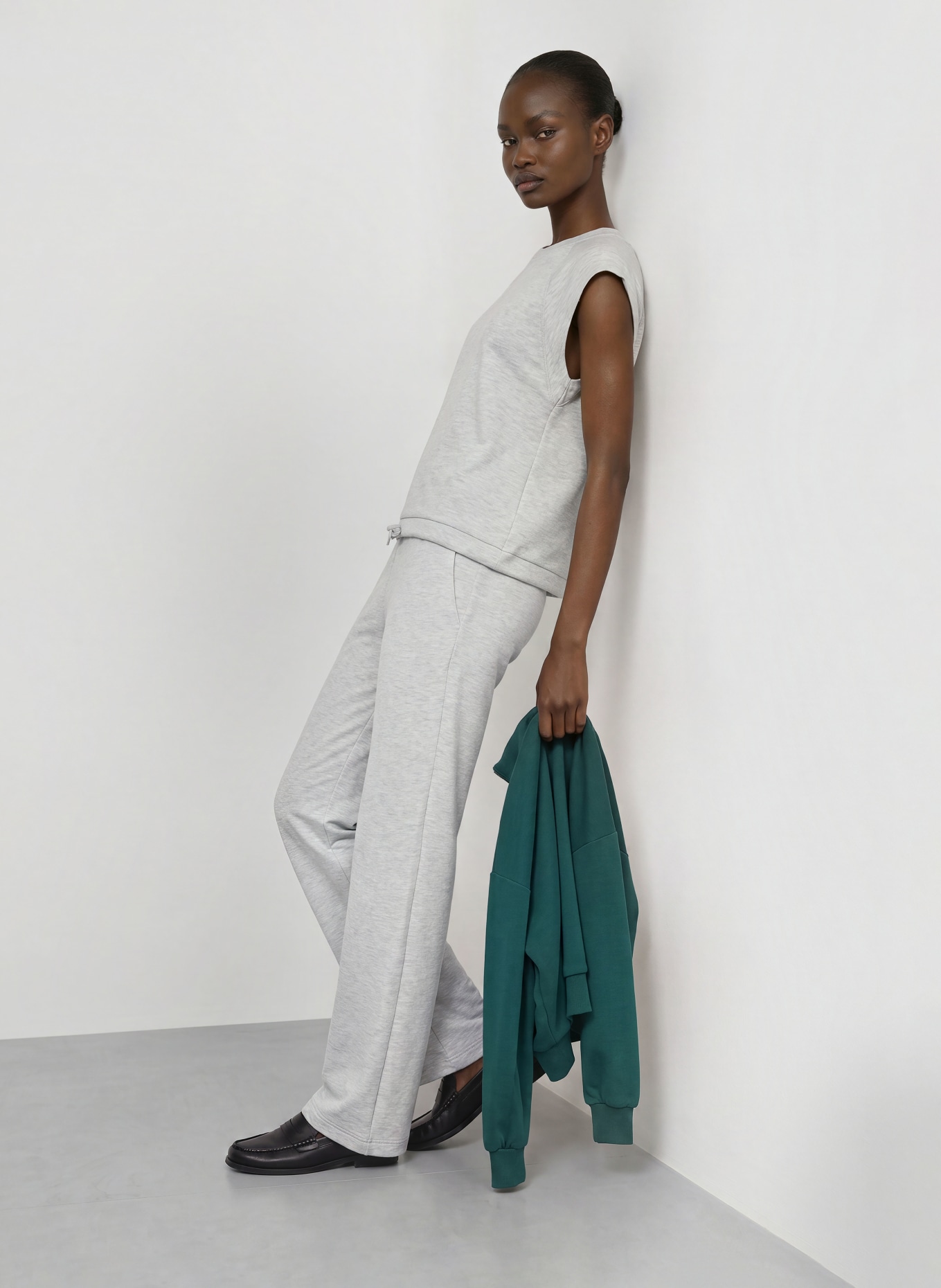 VARLEY Sweattop SALOME: GRAU