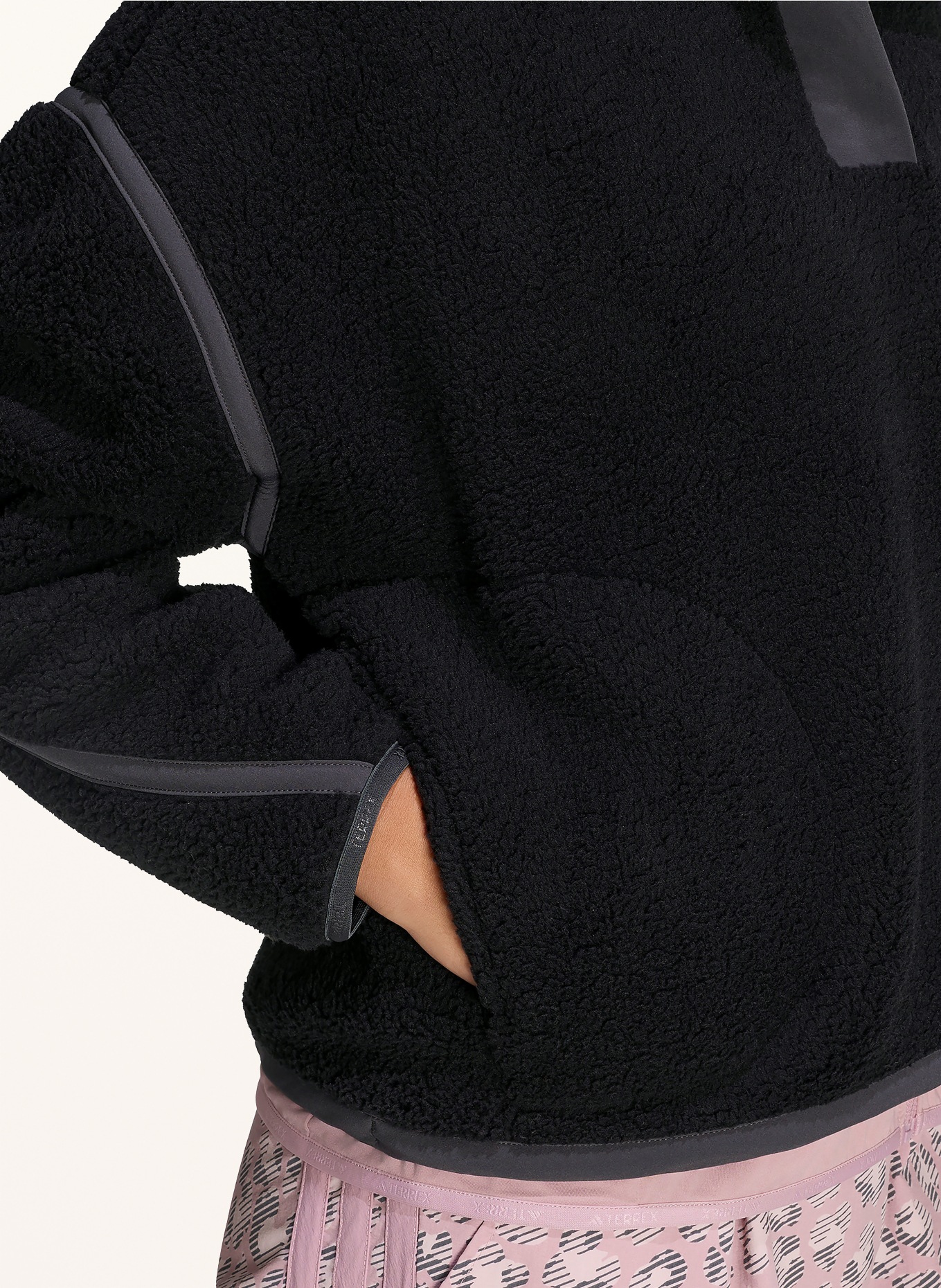 adidas TERREX MULTI ESSENTIALS Fleece Half-zip Sweater: BLACK
