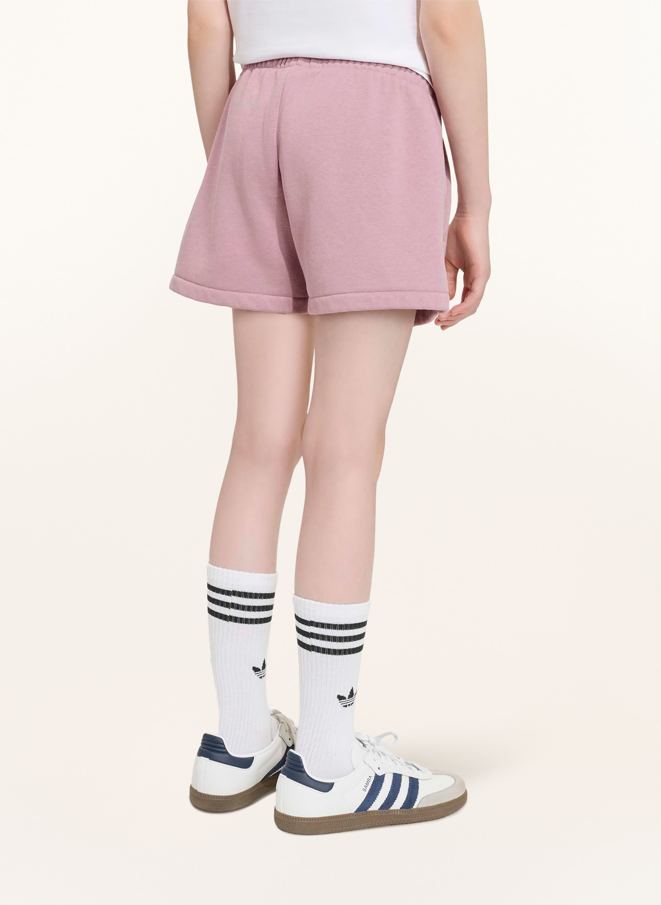 adidas Originals Short en molleton LOOSE HIGH WAIST: ROSÉ