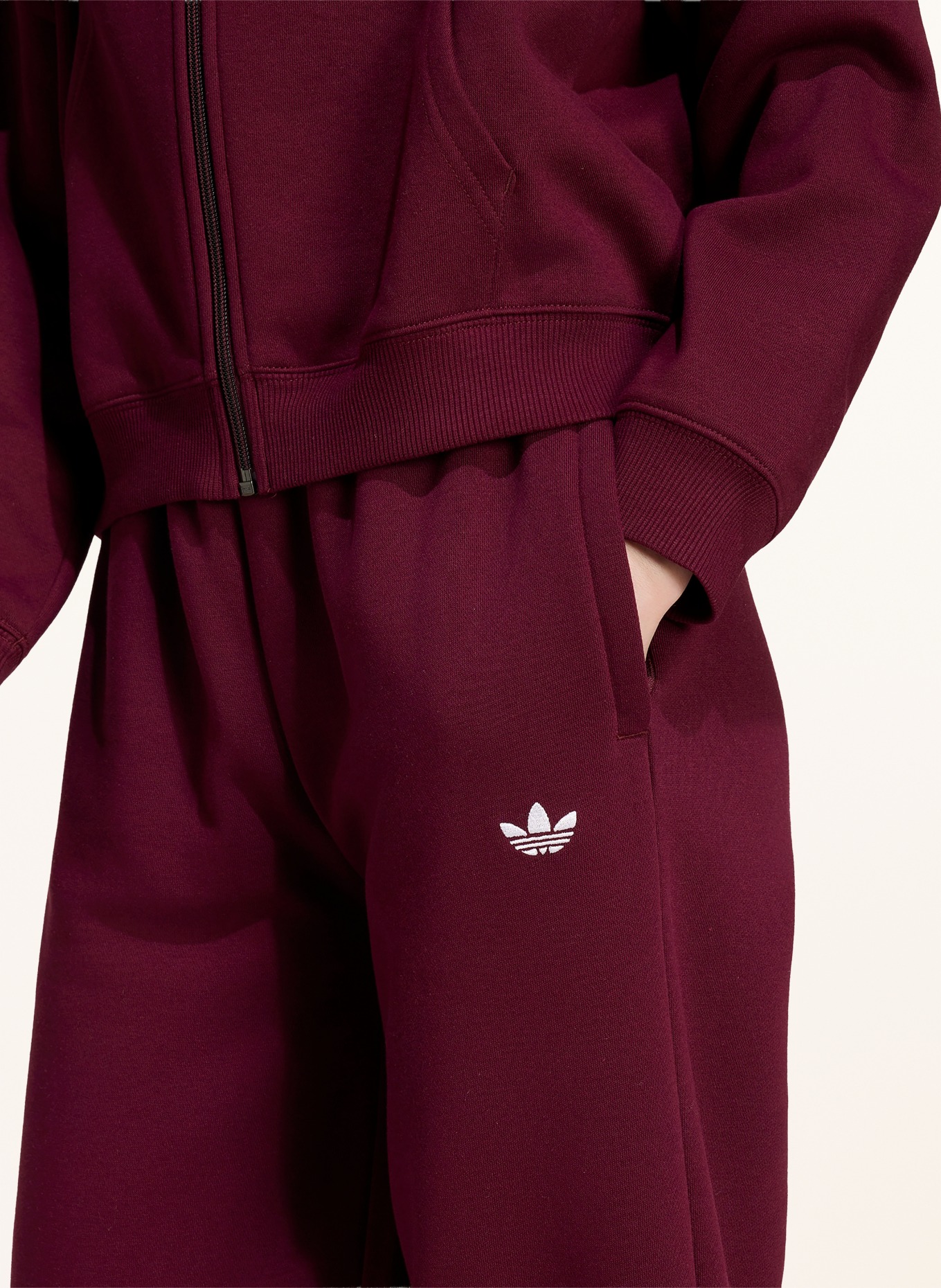 adidas Originals Sweatpant: DONKERROOD