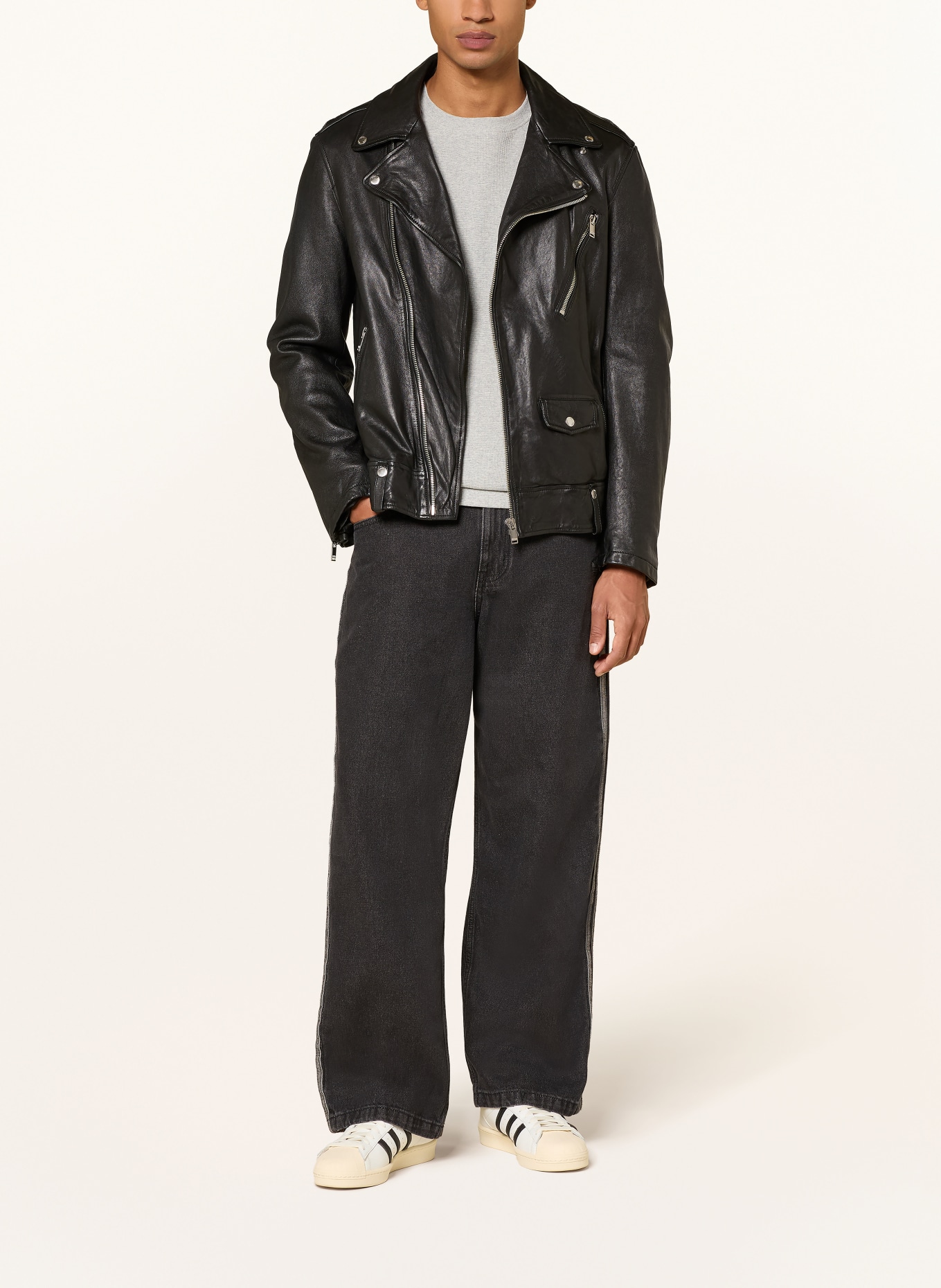 adidas Originals Jeans SST Straight Fit: TRUBLC