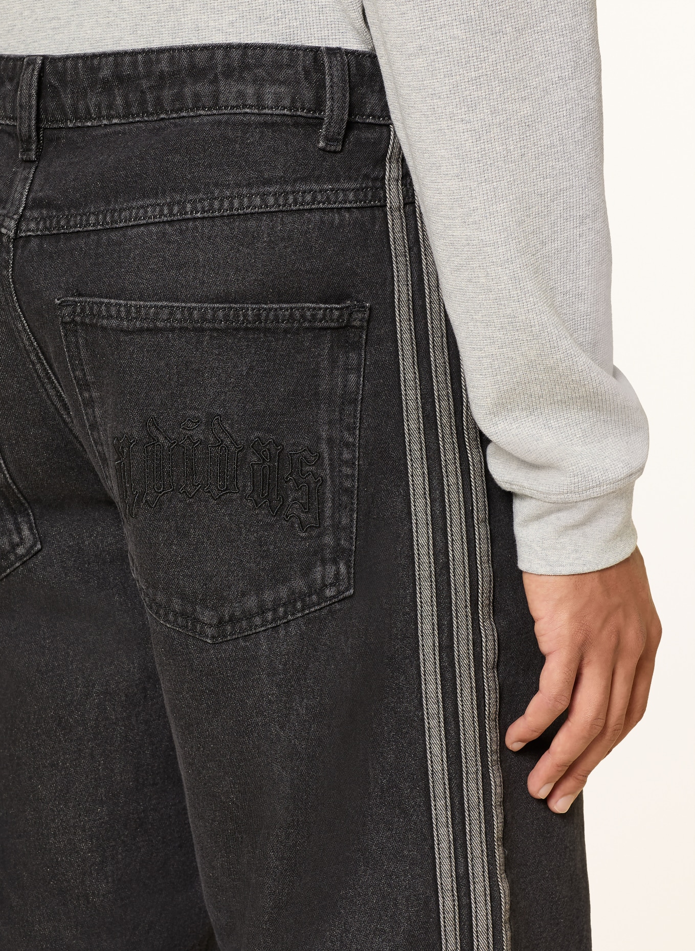 adidas Originals Jeans SST Straight Fit: TRUBLC