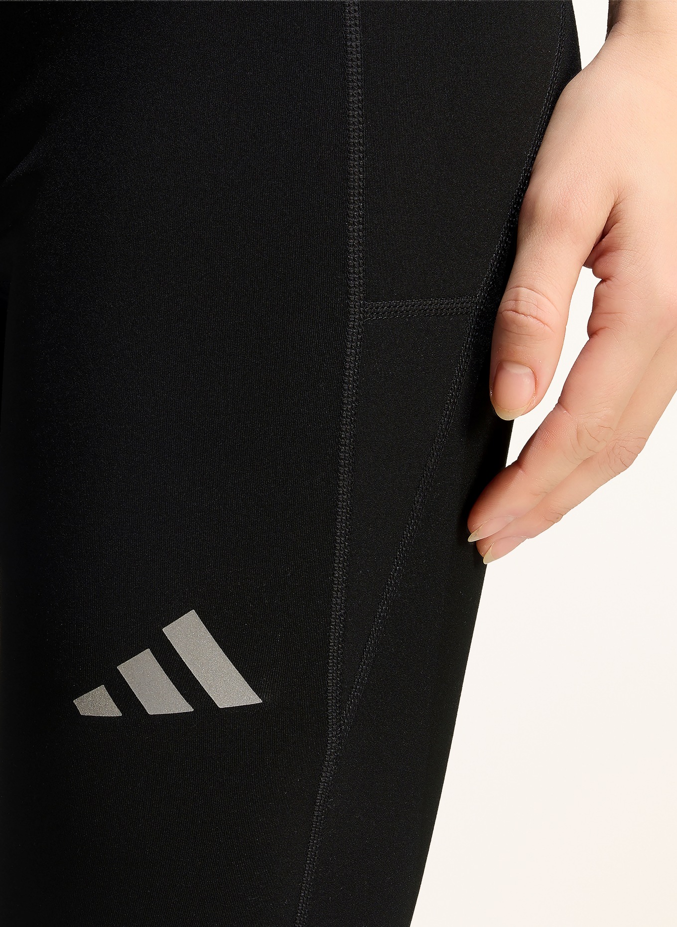 adidas ESSENTIALS Running leggings: BLACK