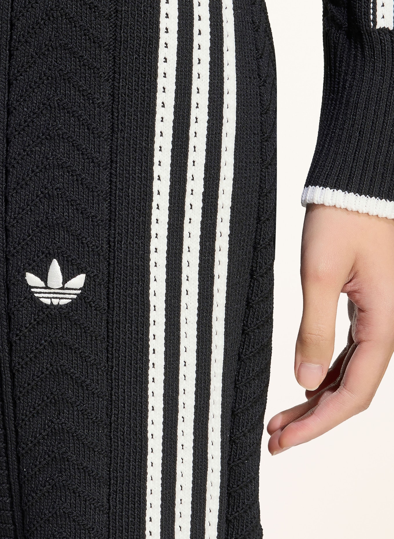 adidas Originals Stickade byxor SST WIDE LEG med resår: SVART / VIT