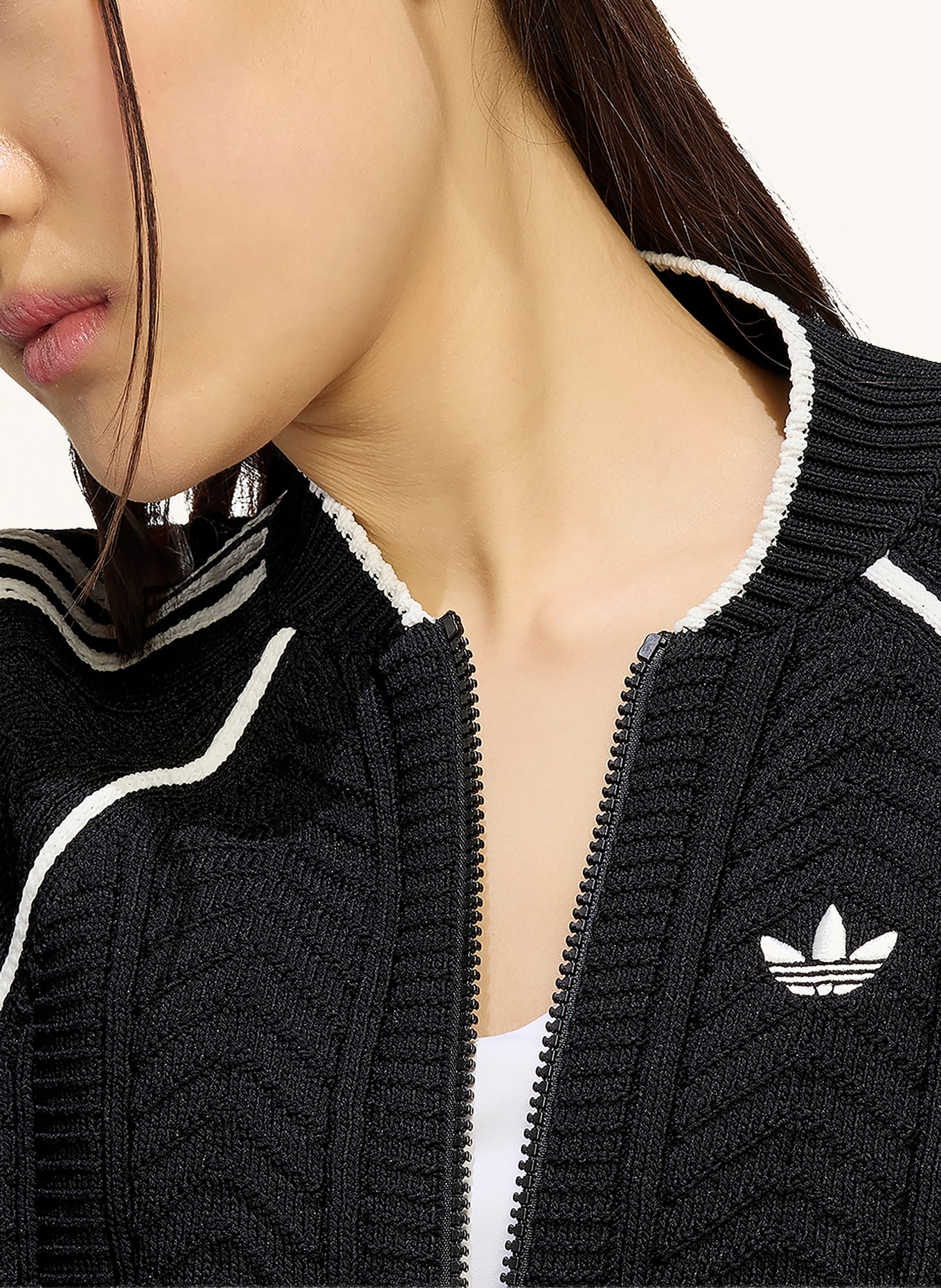 adidas Originals Vest SST met afneembare capuchon: ZWART / WIT