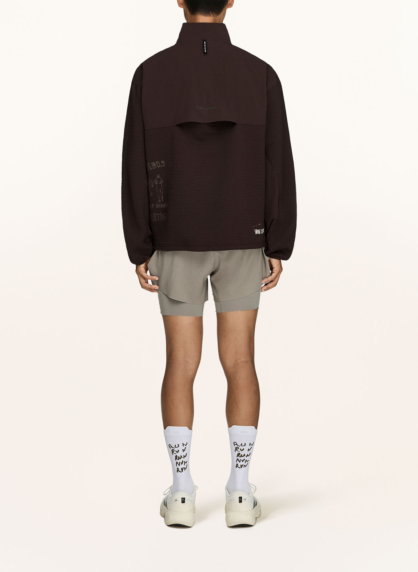 adidas Laufjacke: DUNKELBRAUN