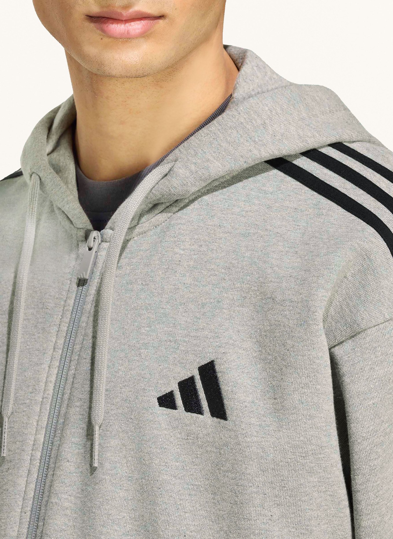 adidas ESSENTIALS 3-Stripe Zip-up Sweatshirt Jacket: GRAY