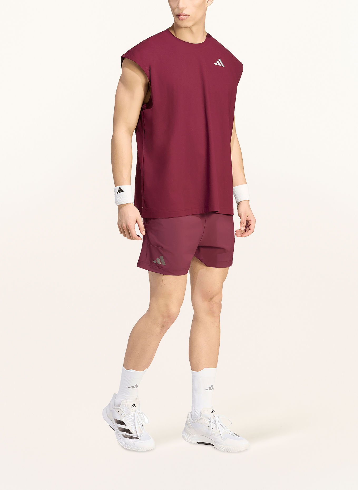 adidas Originals 2-in-1 tennisshort: DONKERROOD / ZILVER