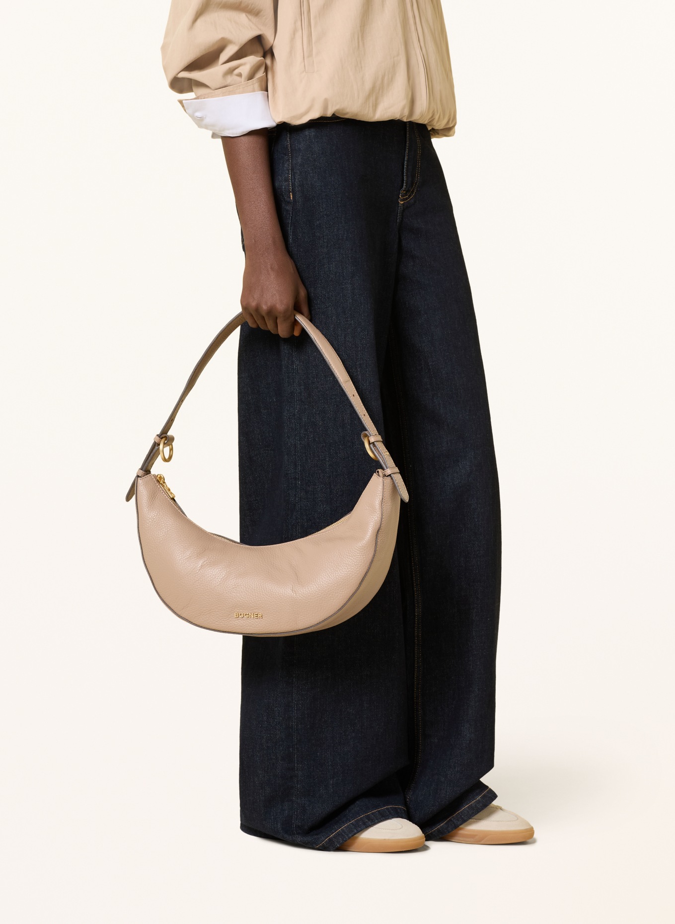 BOGNER Skuldertaske KYLA: TAUPE / GULD