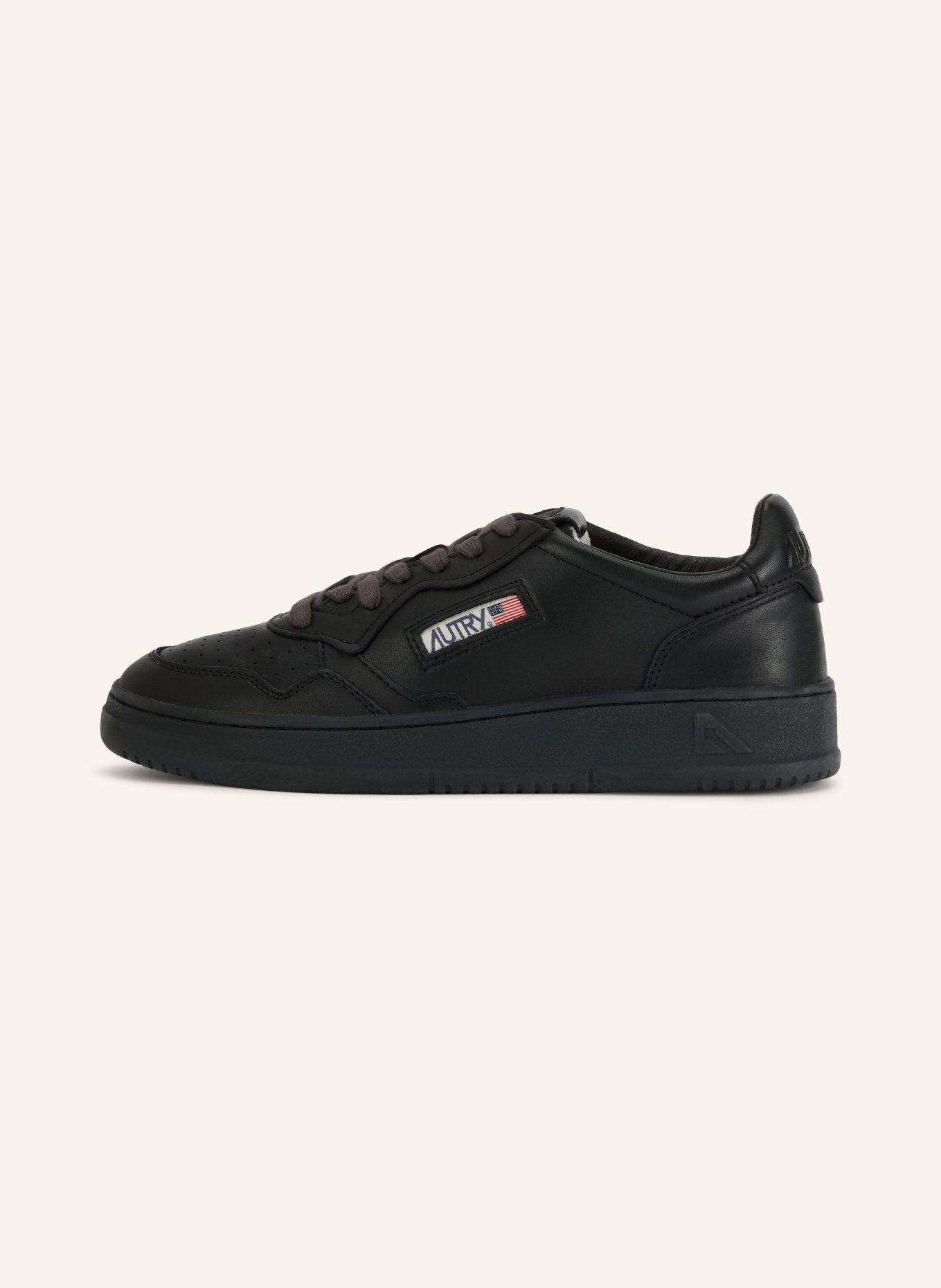 AUTRY Sneaker MEDALIST LOW WOM: SCHWARZ