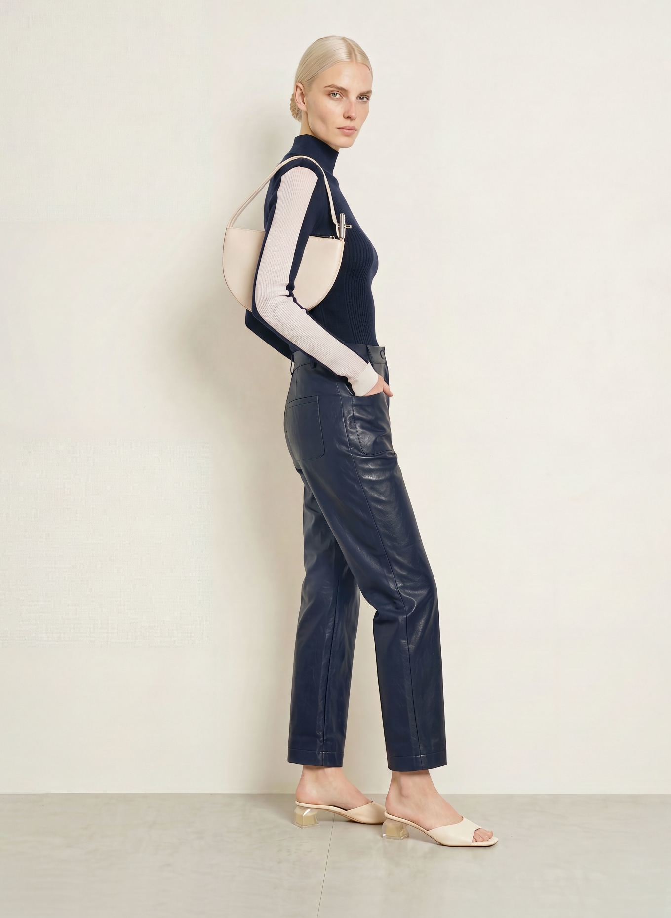 CATNOIR Broek met leerlook: DONKERBLAUW