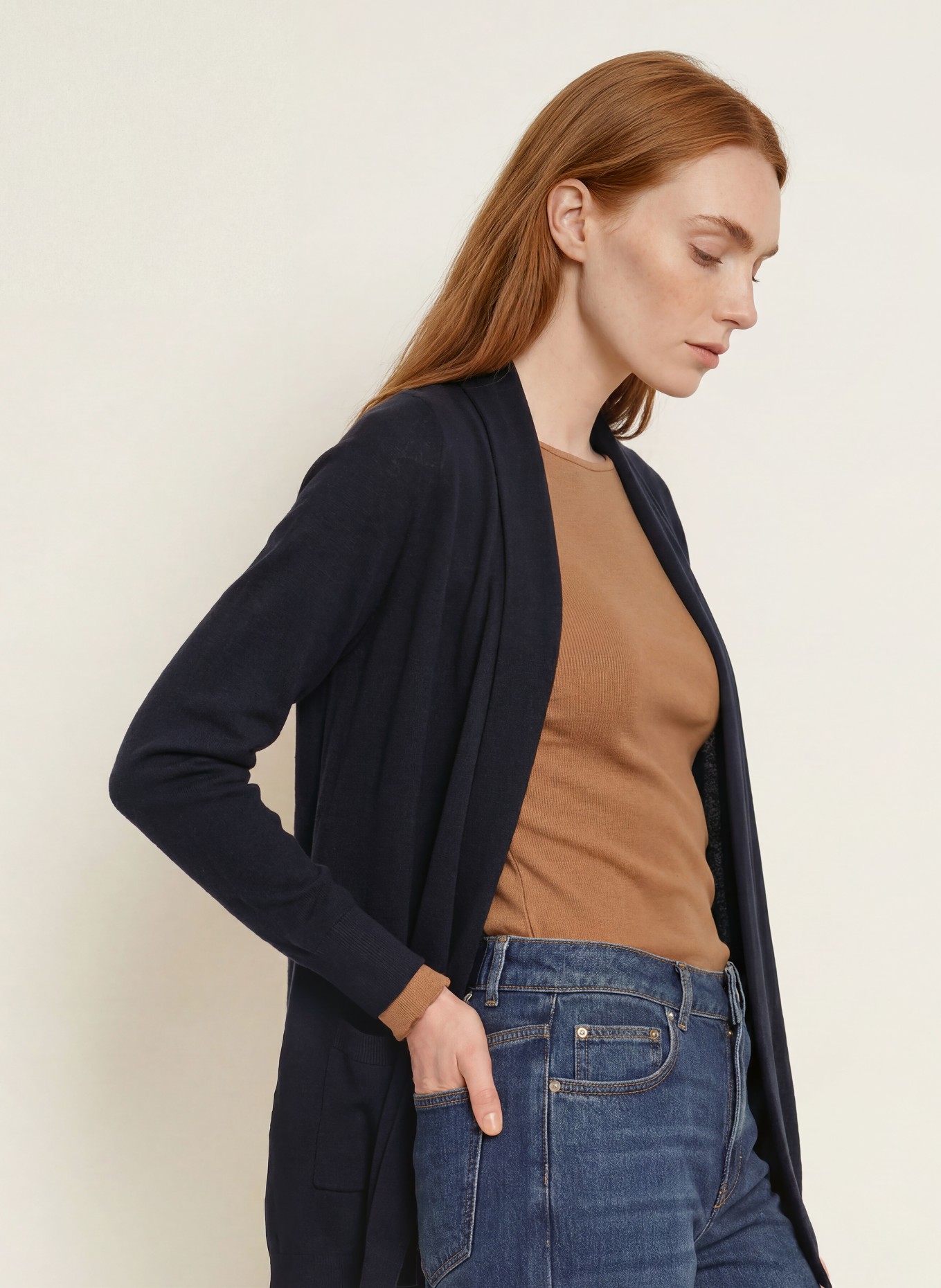 darling harbour Merino wool knit wrap: NAVY