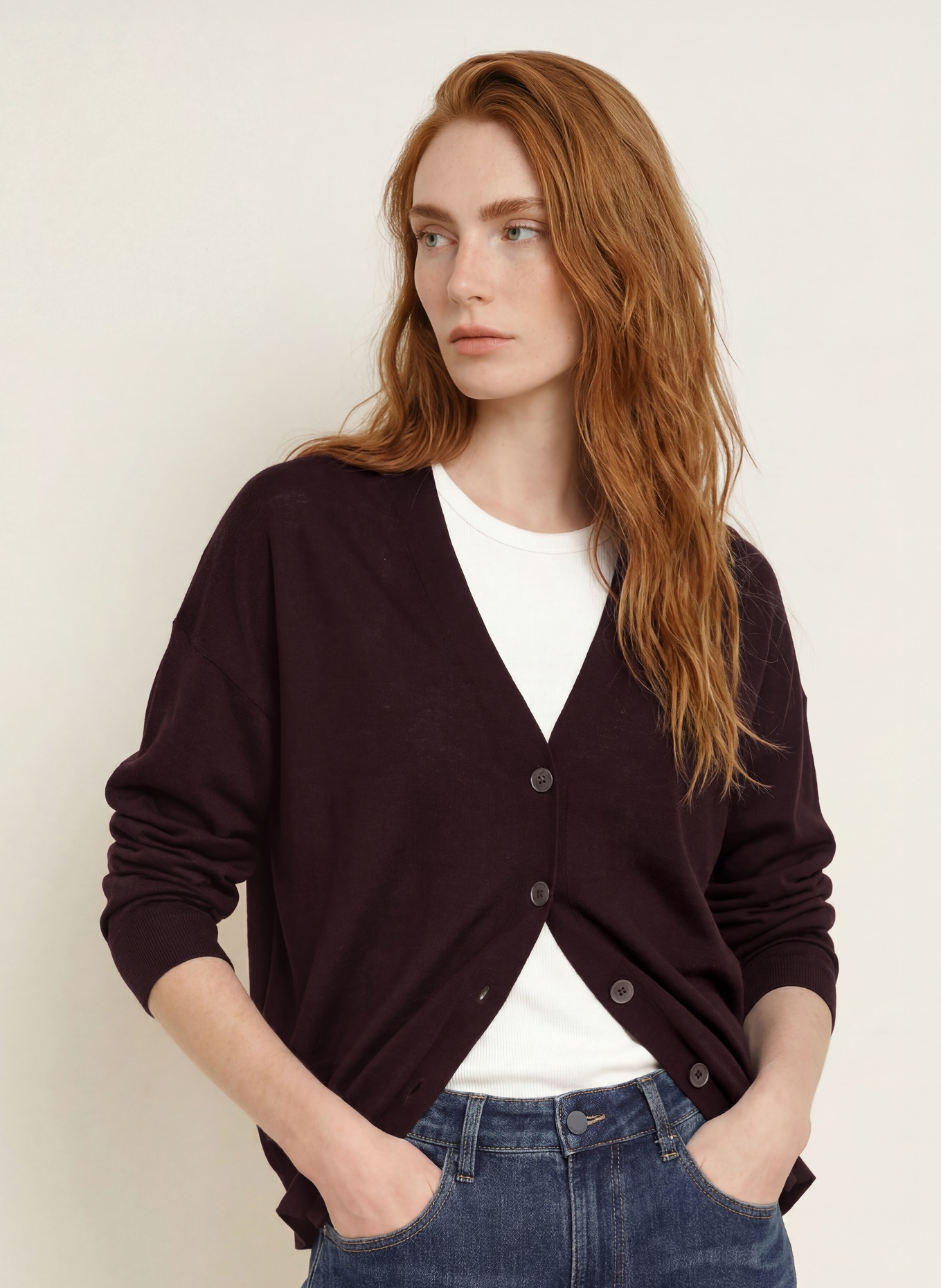 darling harbour Vest van merinowol: PLUM