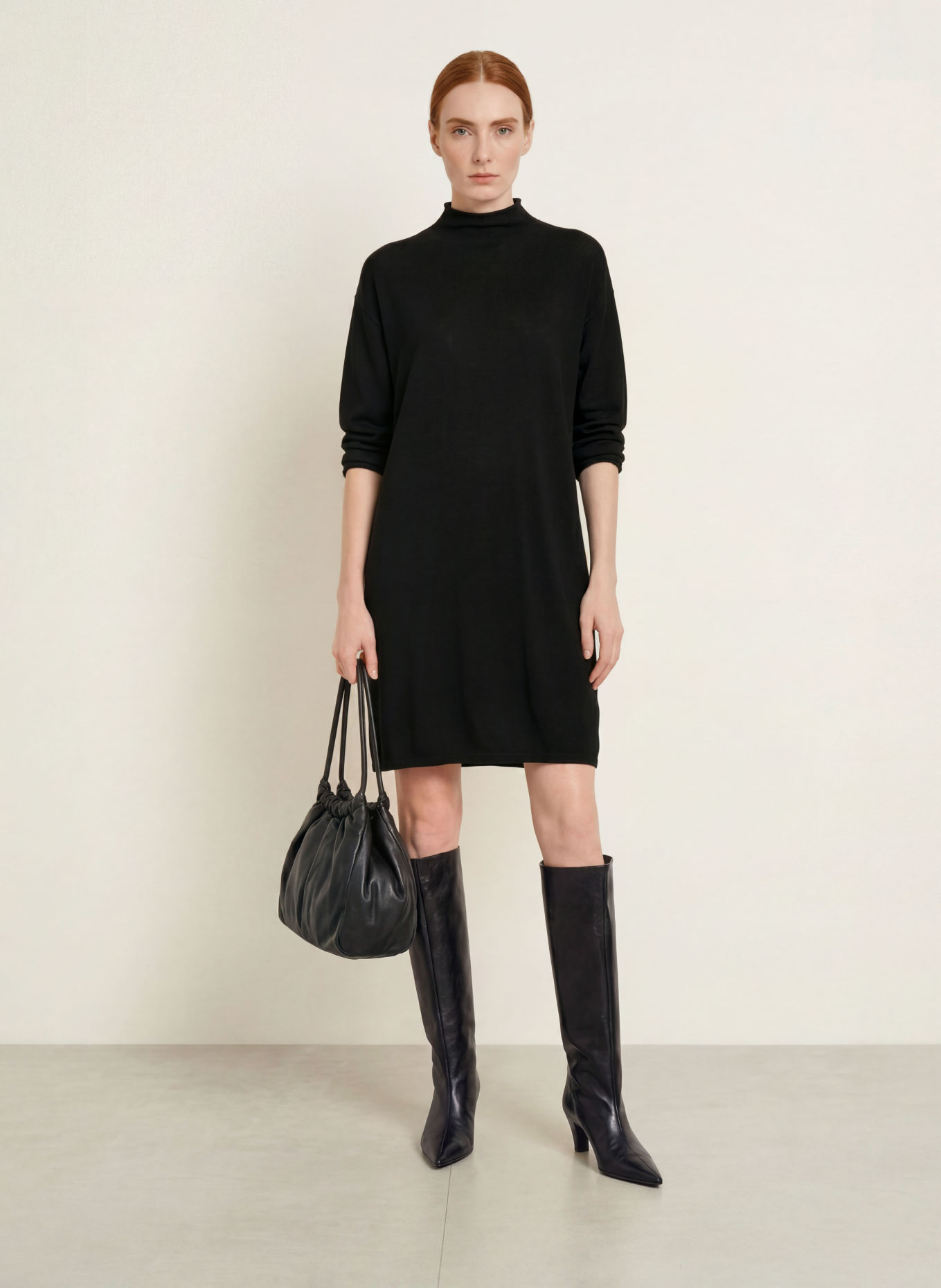 darling harbour Knit dress: BLACK