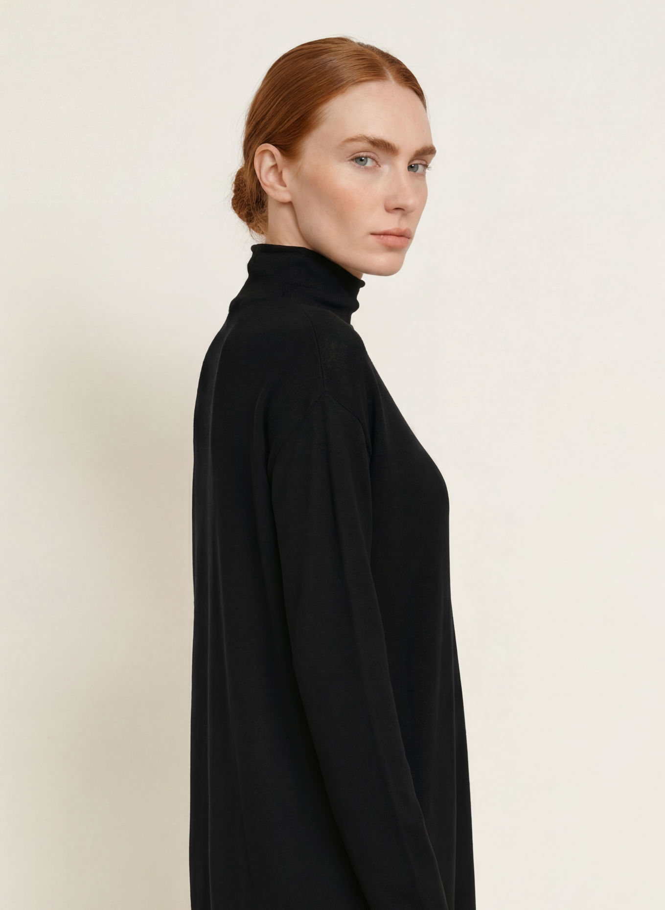darling harbour Knit dress: BLACK