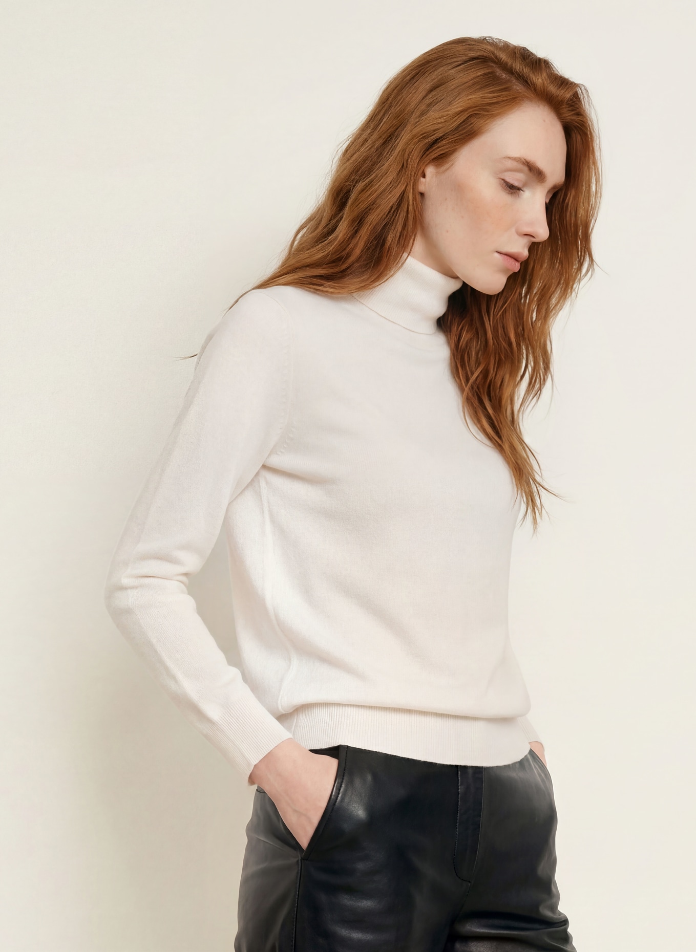 darling harbour Golf: OFFWHITE