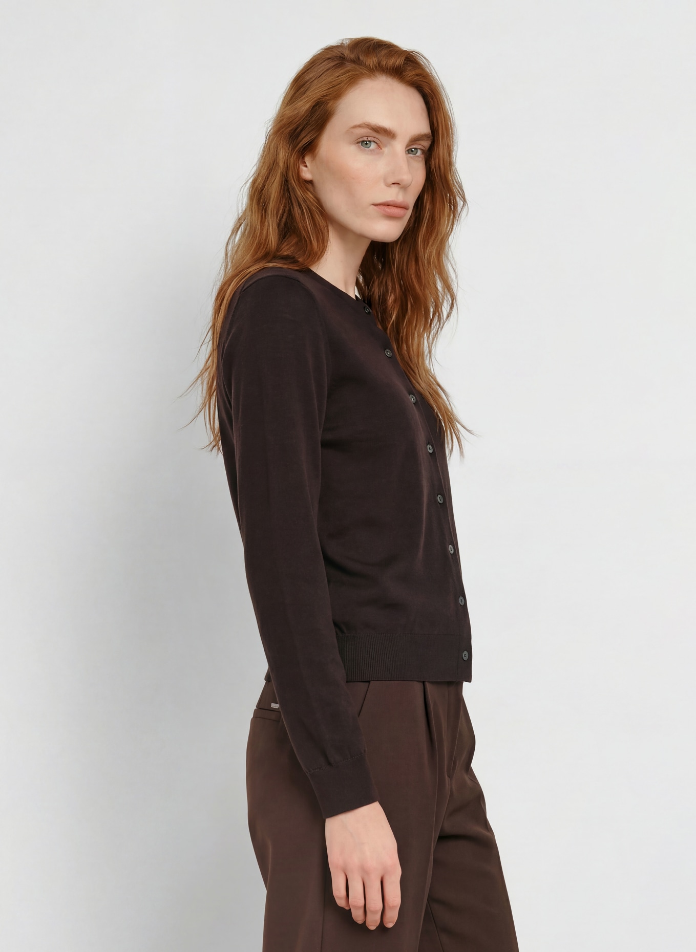 darling harbour Gilet en laine mérinos: DARK CHOCOLATE