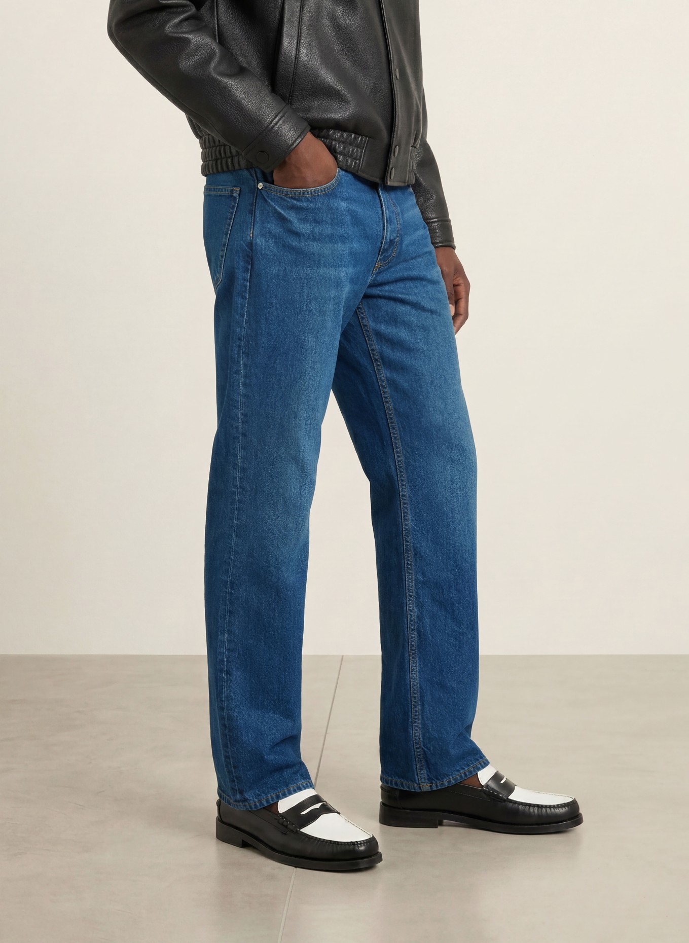 HUGO Džíny JONAH Straight Fit: 429 MEDIUM BLUE