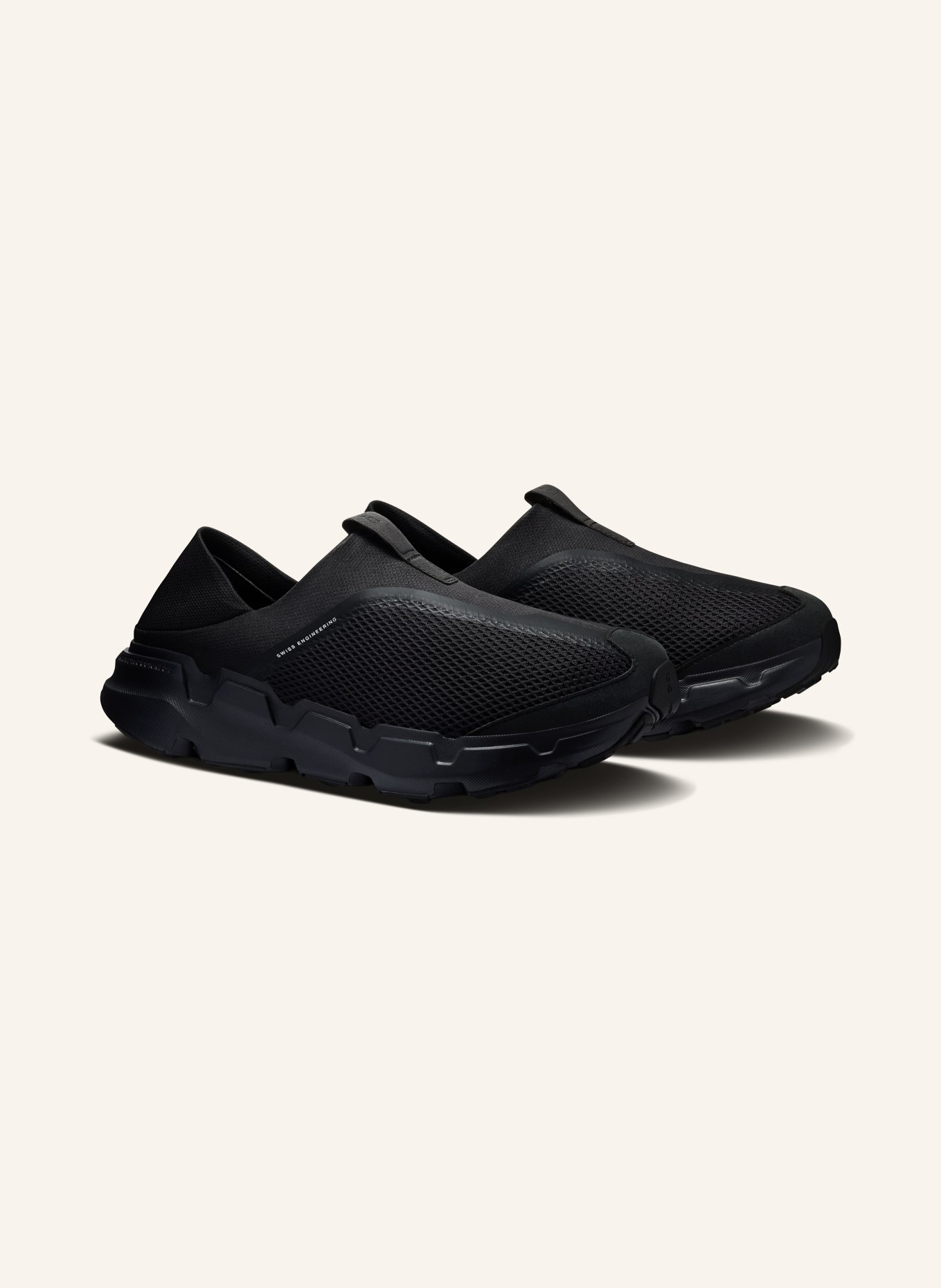 On Slip-on-Sneaker CLOUDSOMA MOC: SCHWARZ