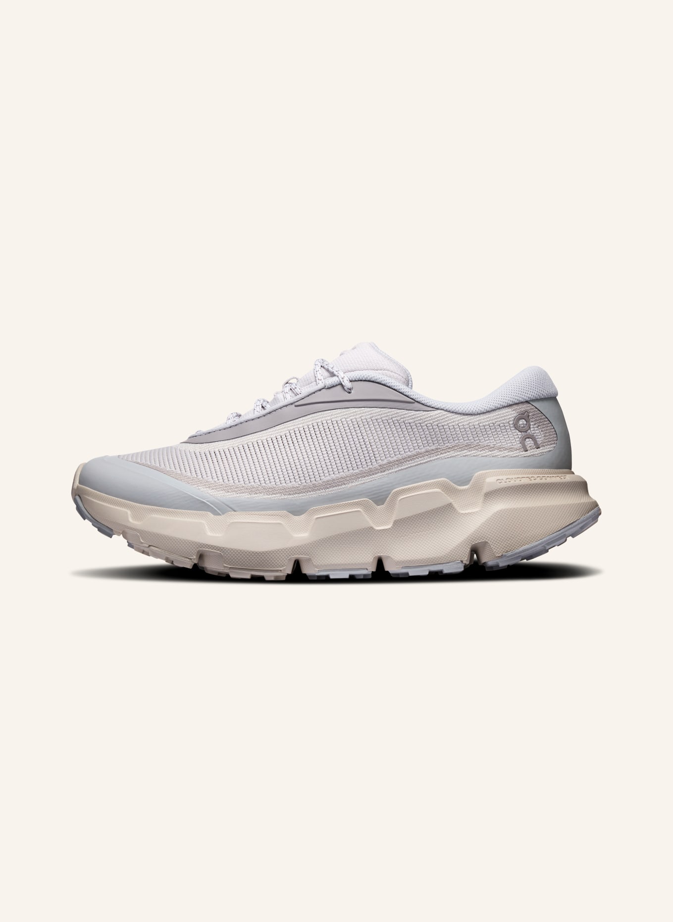 On Sneakersy CLOUDSOMA HIKE: SVĚTLE ŠEDÁ