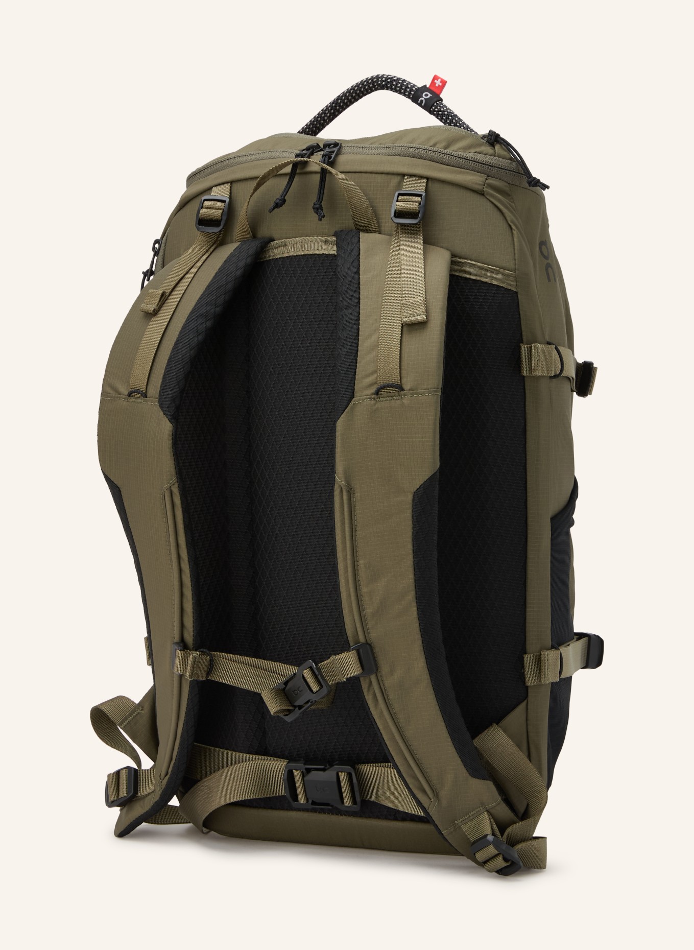 On SPEED PACK 30 L Backpack with laptop compartment: OLIVE / BLACK