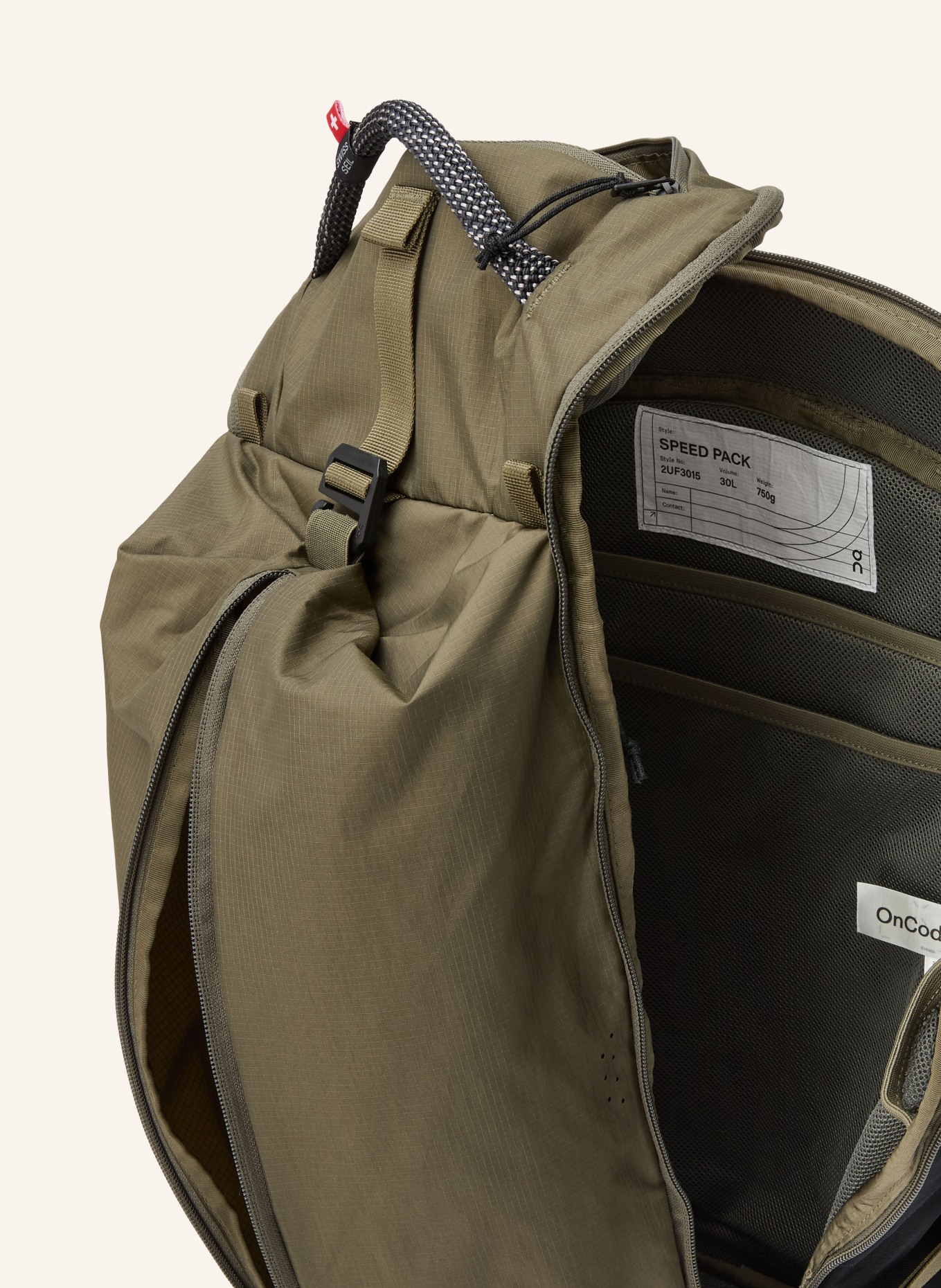 On SPEED PACK 30 L Backpack with laptop compartment: OLIVE / BLACK