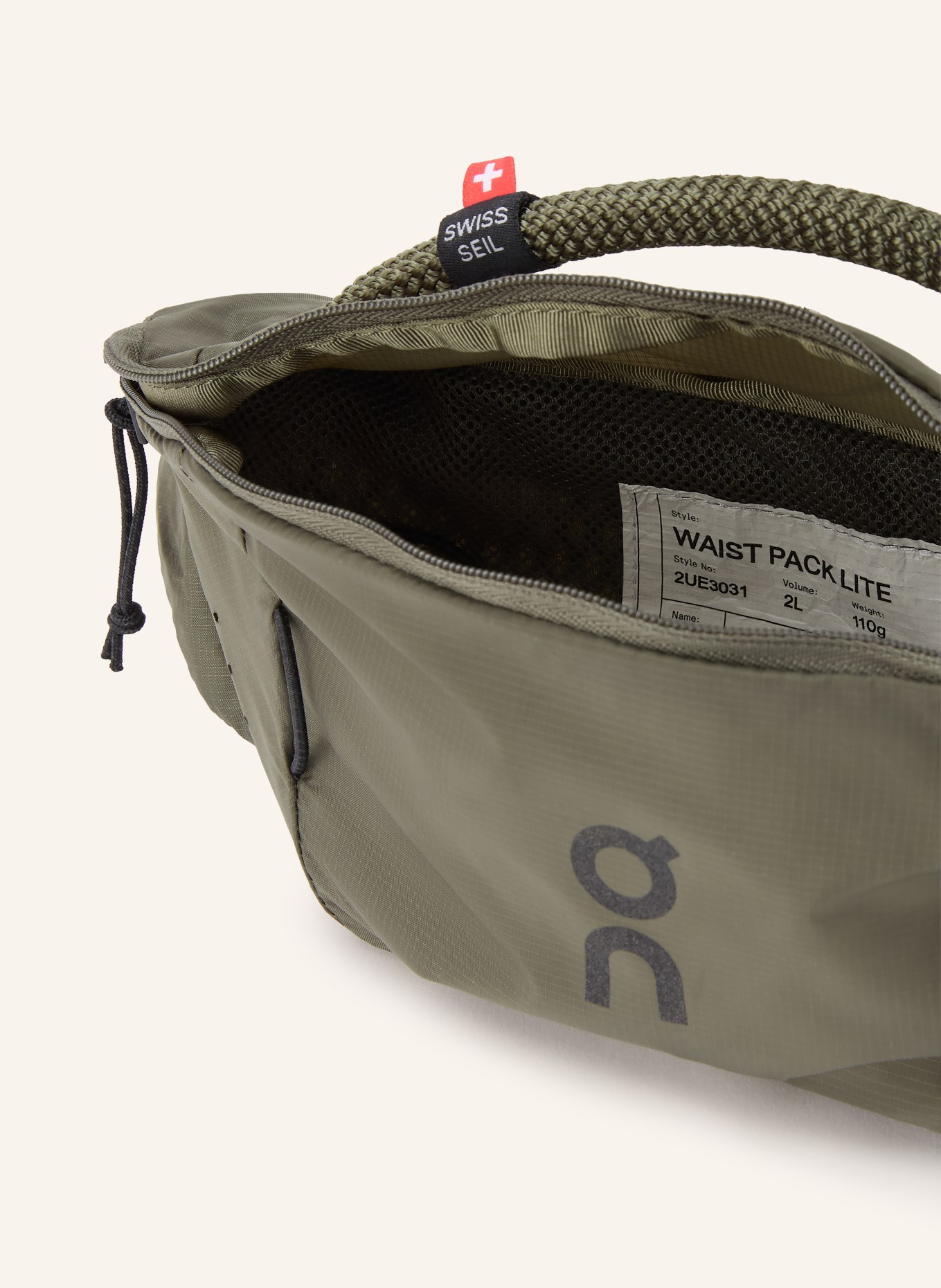 On 2L LITE Belt bag: KHAKI
