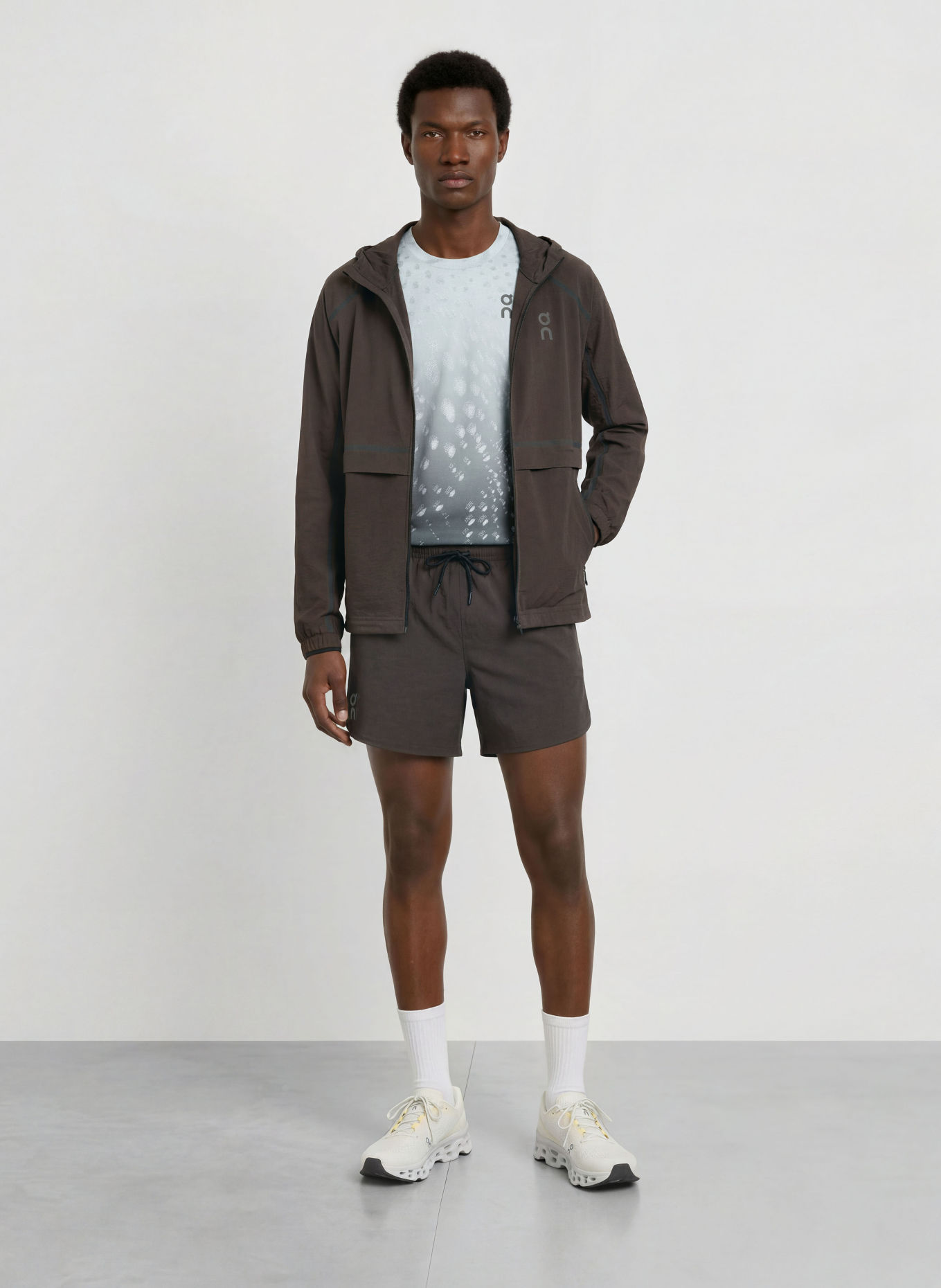 On Laufjacke PERFORMANCE VOLT: DUNKELBRAUN