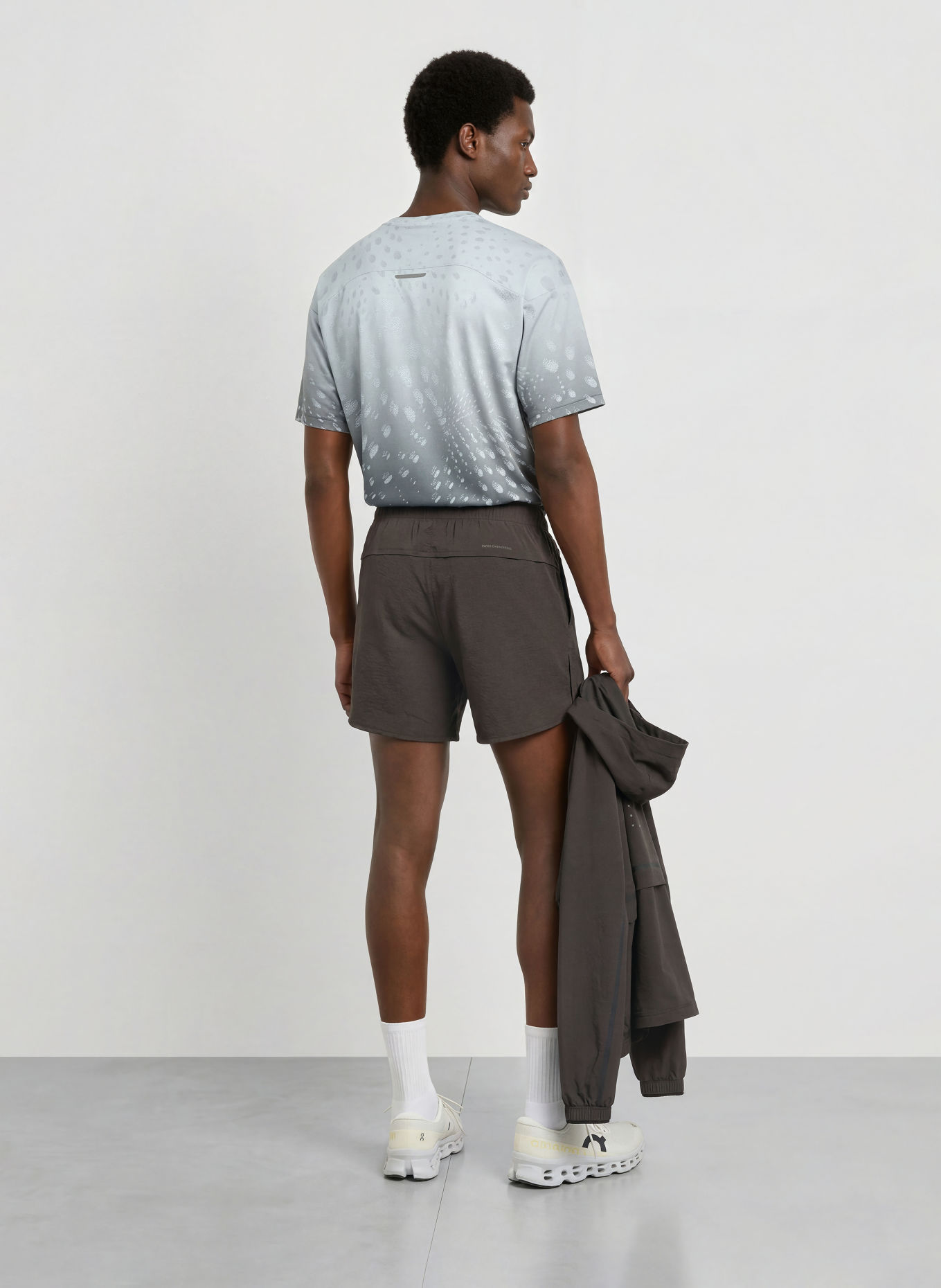 On 2-in-1-Laufshorts PERFORMANCE VOLT: DUNKELBRAUN