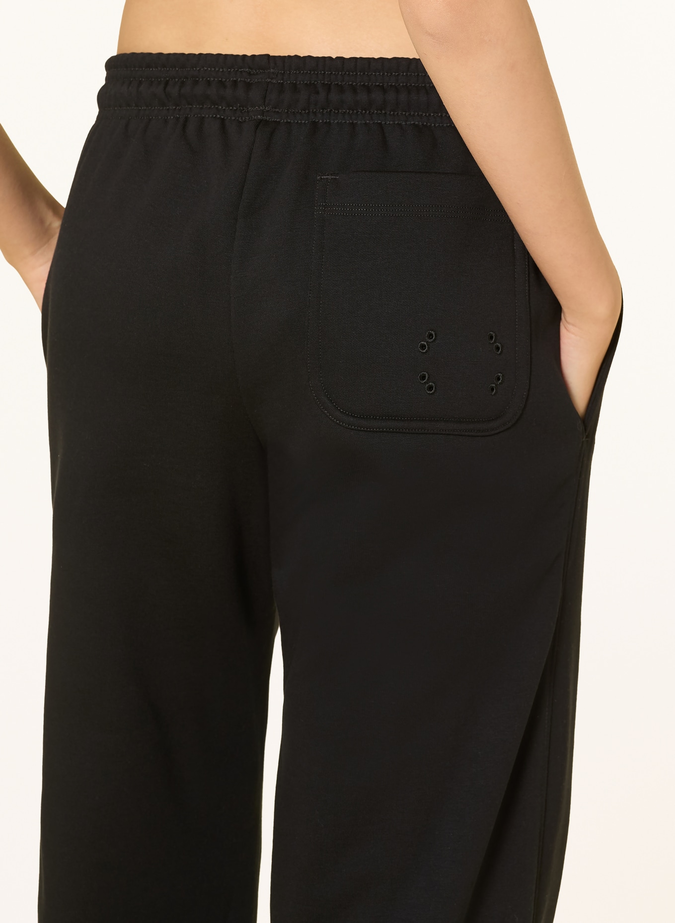 On Sweatpants CLUB COLLECTIVE: SCHWARZ