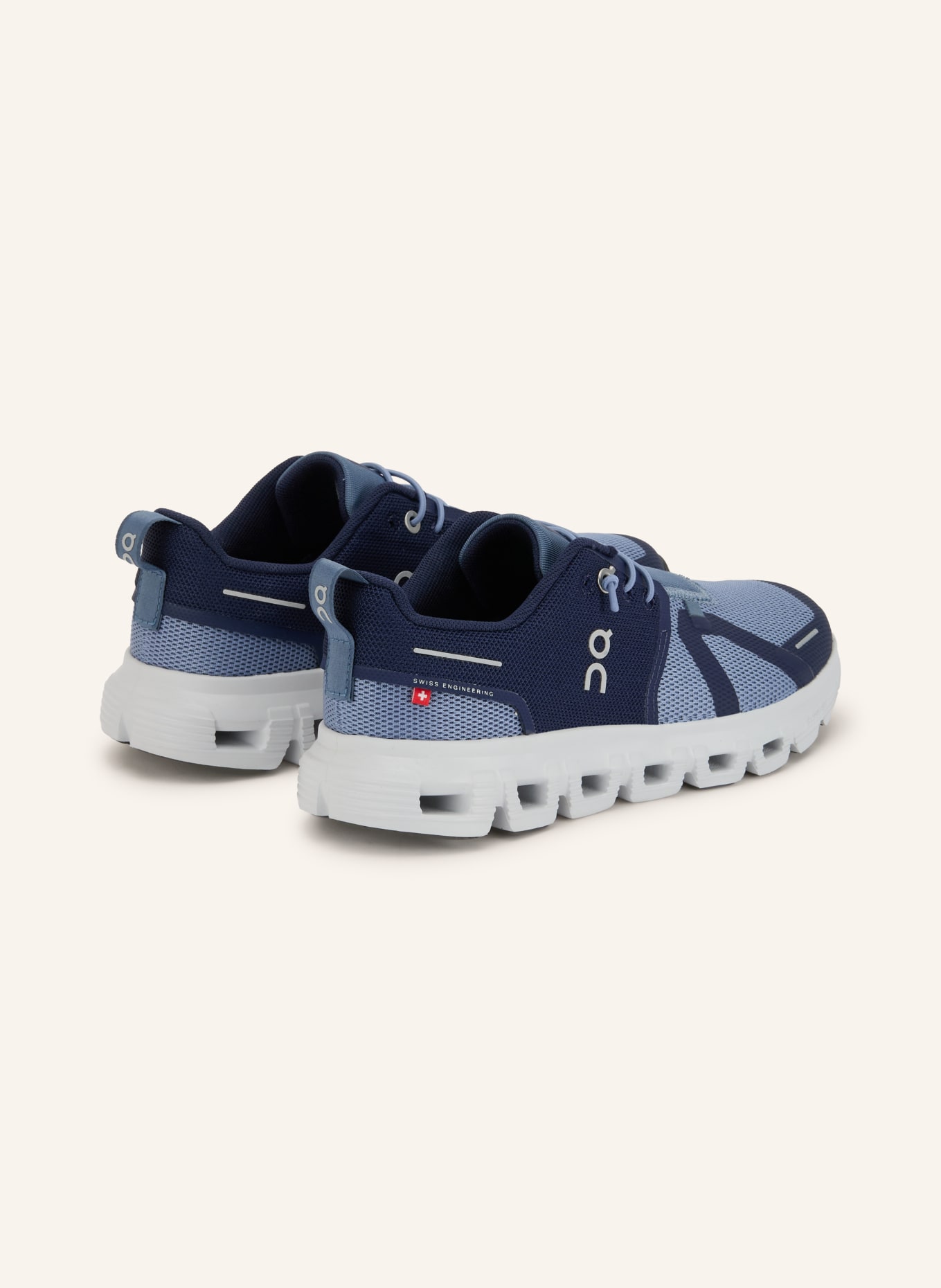 On Adidași CLOUD SKY 2: ALBASTRU ÎNCHIS / ALBASTRU DESCHIS