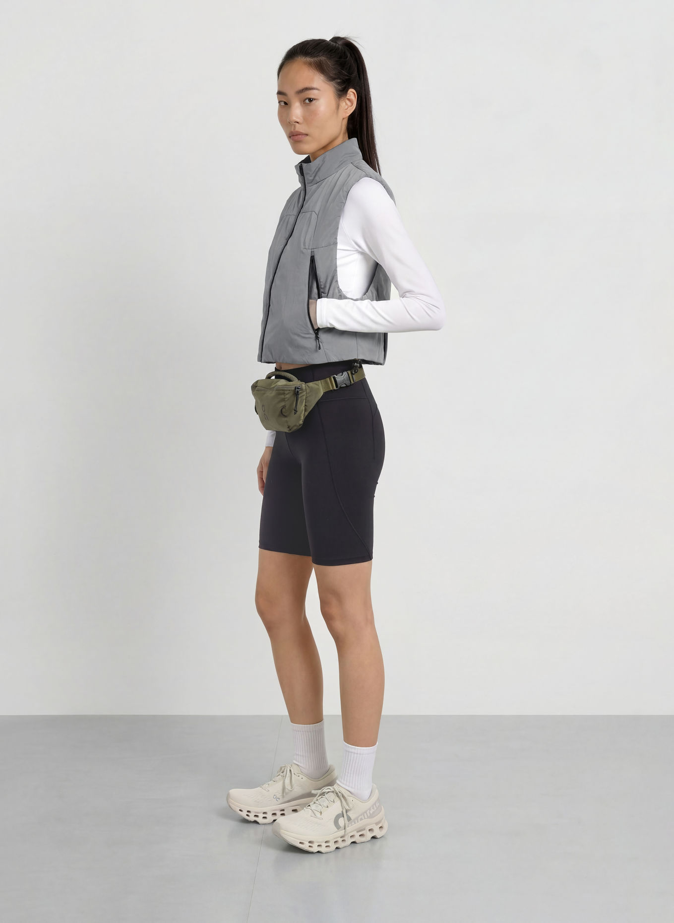On Hardloopbodywarmer PERFORMANCE VOLT: GRIJS