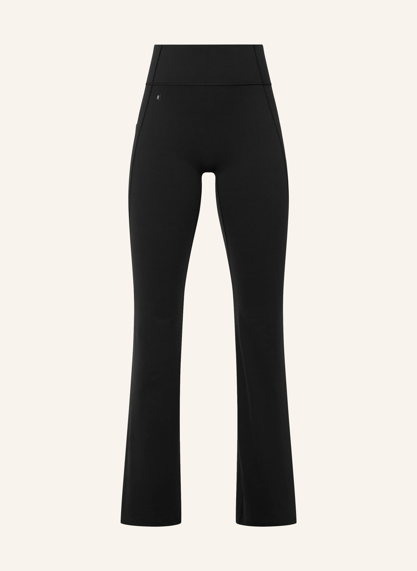 On Yoga-Hose STUDIO: SCHWARZ