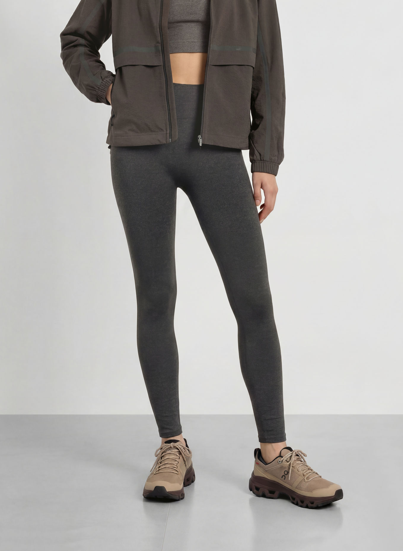 On Collants STUDIO: GRIS FONCÉ
