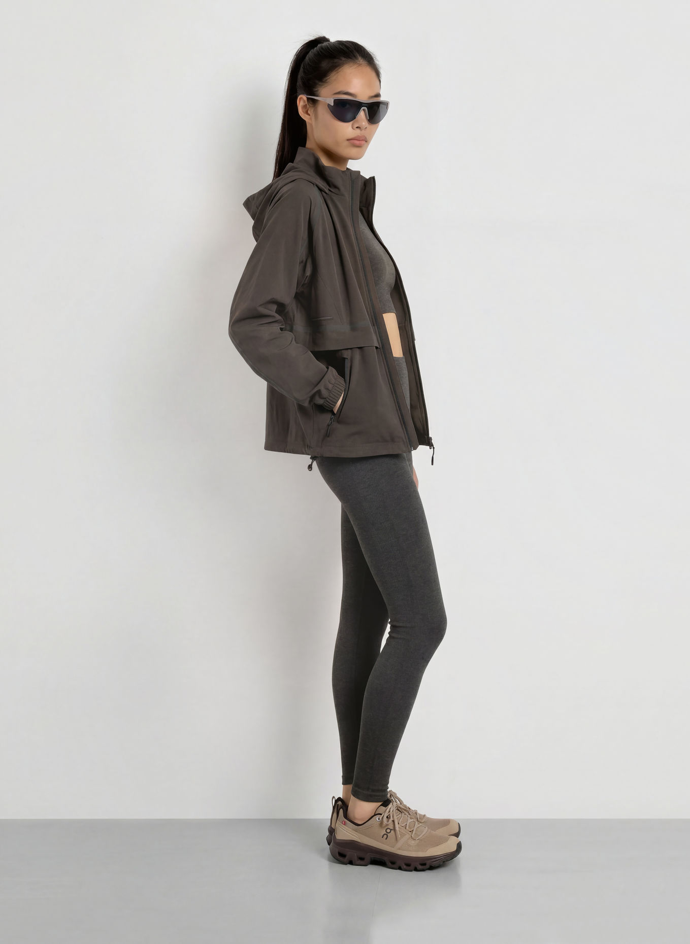 On Collants STUDIO: GRIS FONCÉ