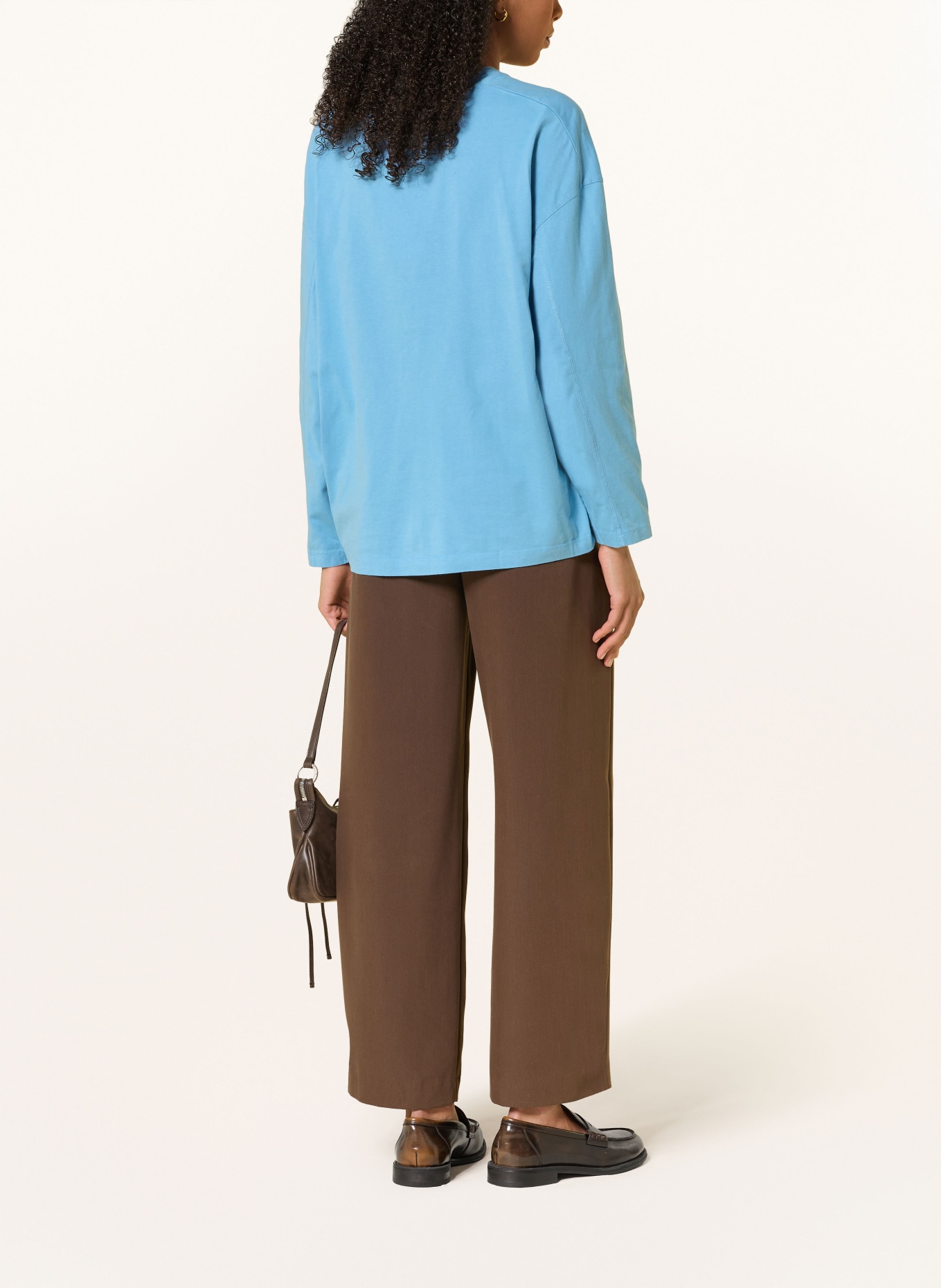 American Vintage Longsleeve GIXY: LICHTBLAUW / OLIJF