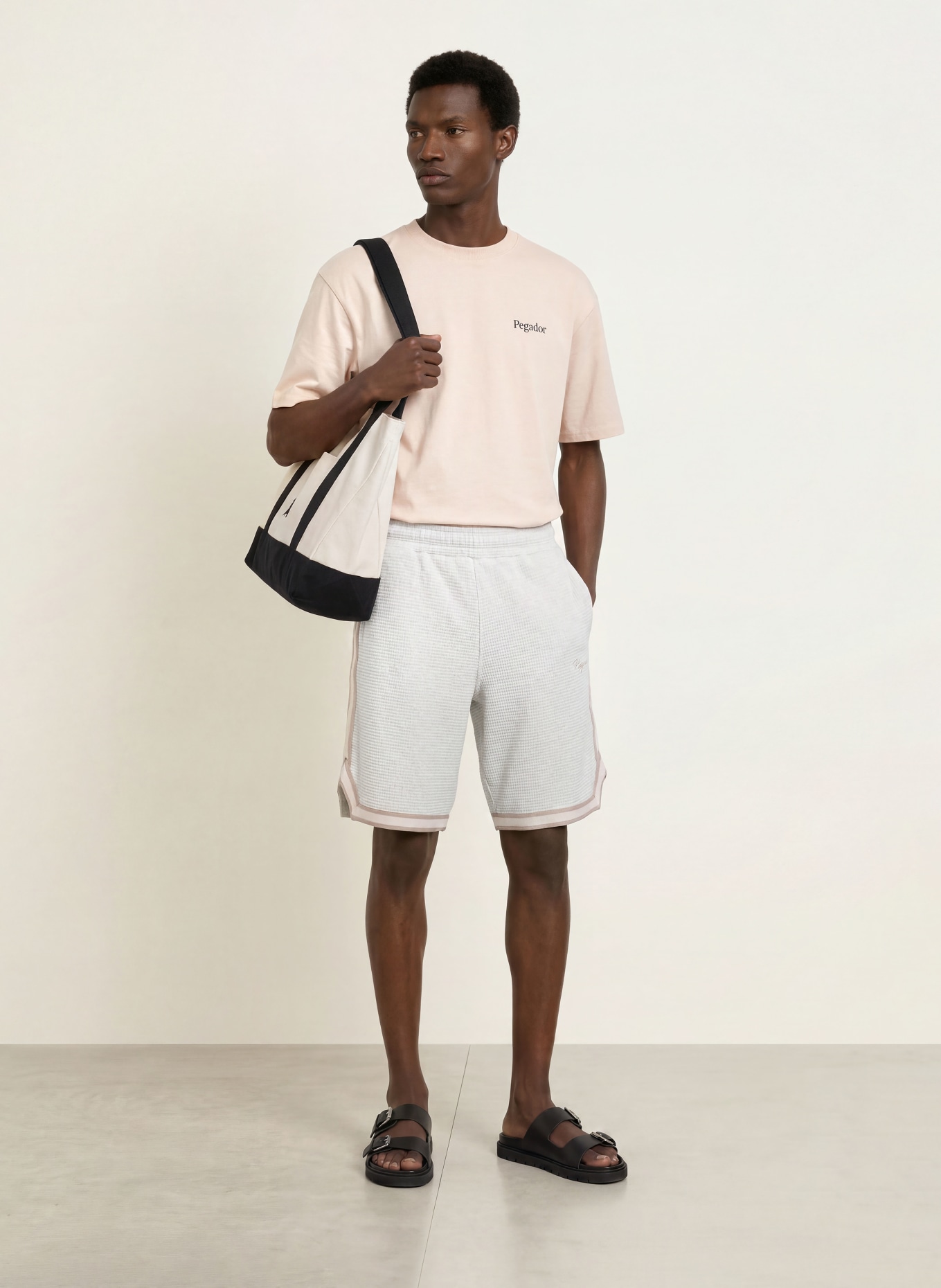 PEGADOR Sweatshorts SIGNAR med resår: LJUSGRÅ