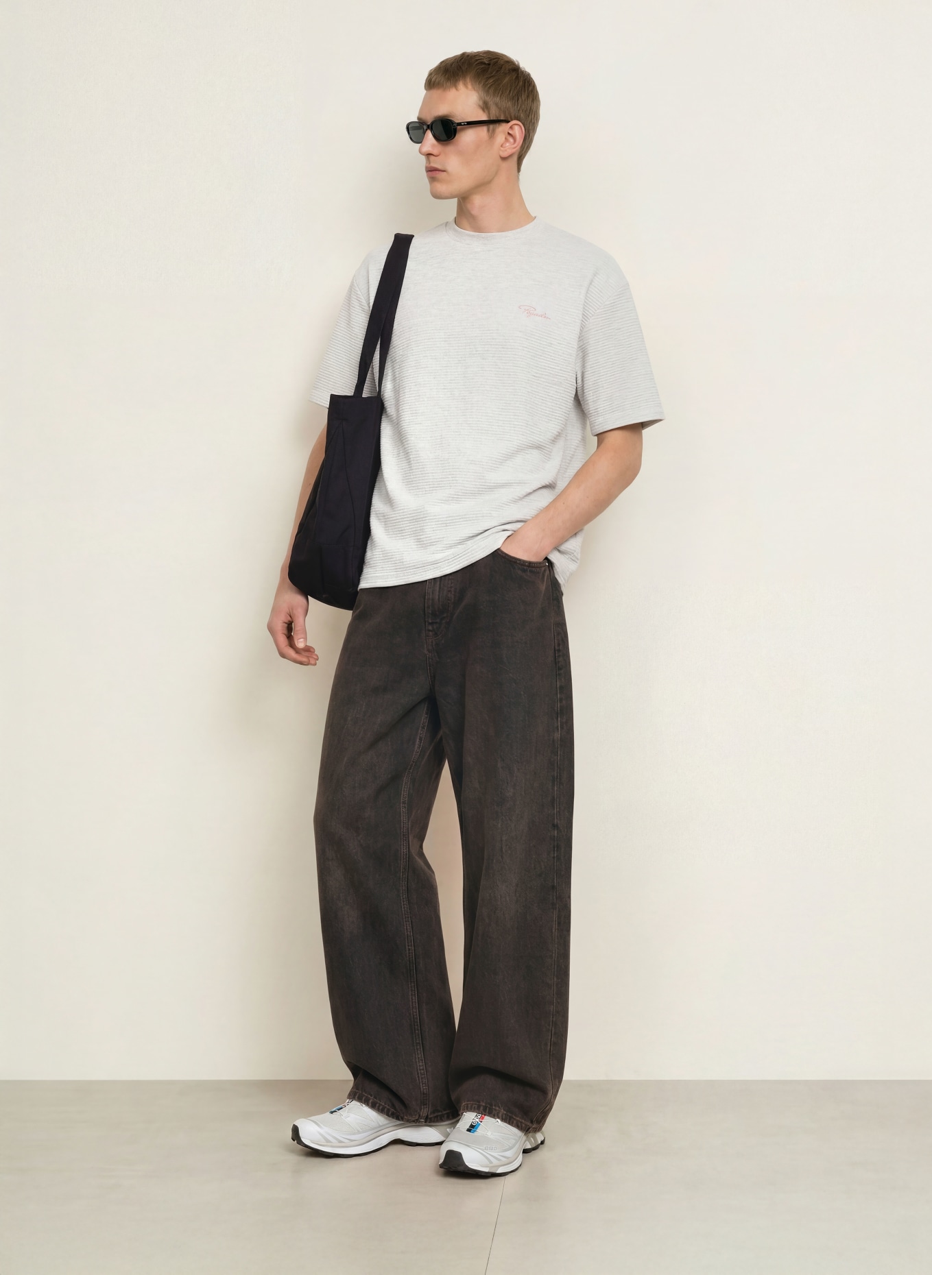 PEGADOR Tricou oversized SIGNAR: GRI DESCHIS