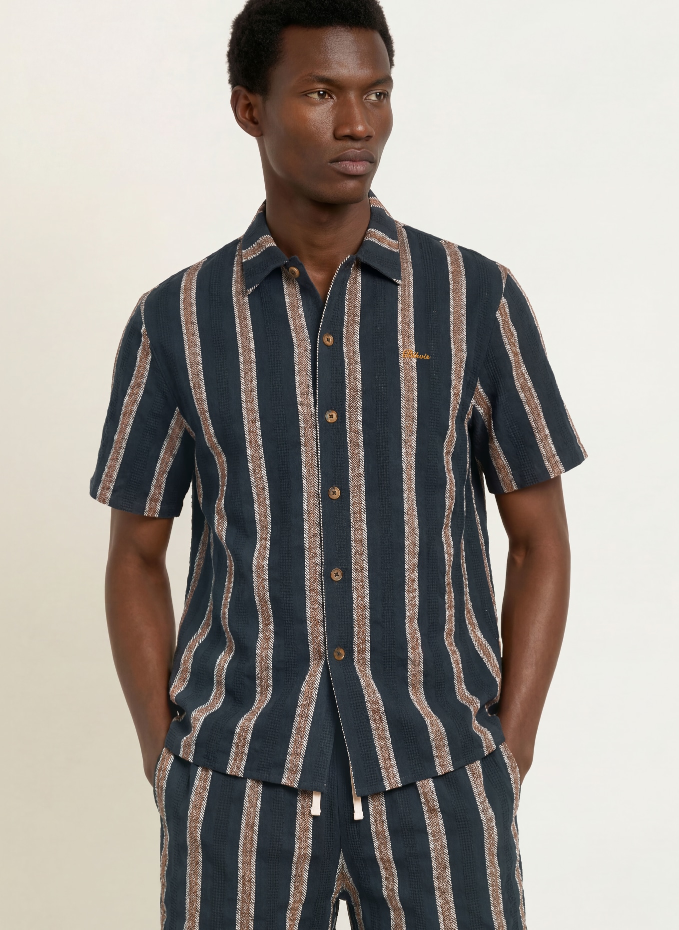 BLKVIS Overhemd met korte mouwen, Comfort Fit: DONKERBLAUW / BEIGE / WIT