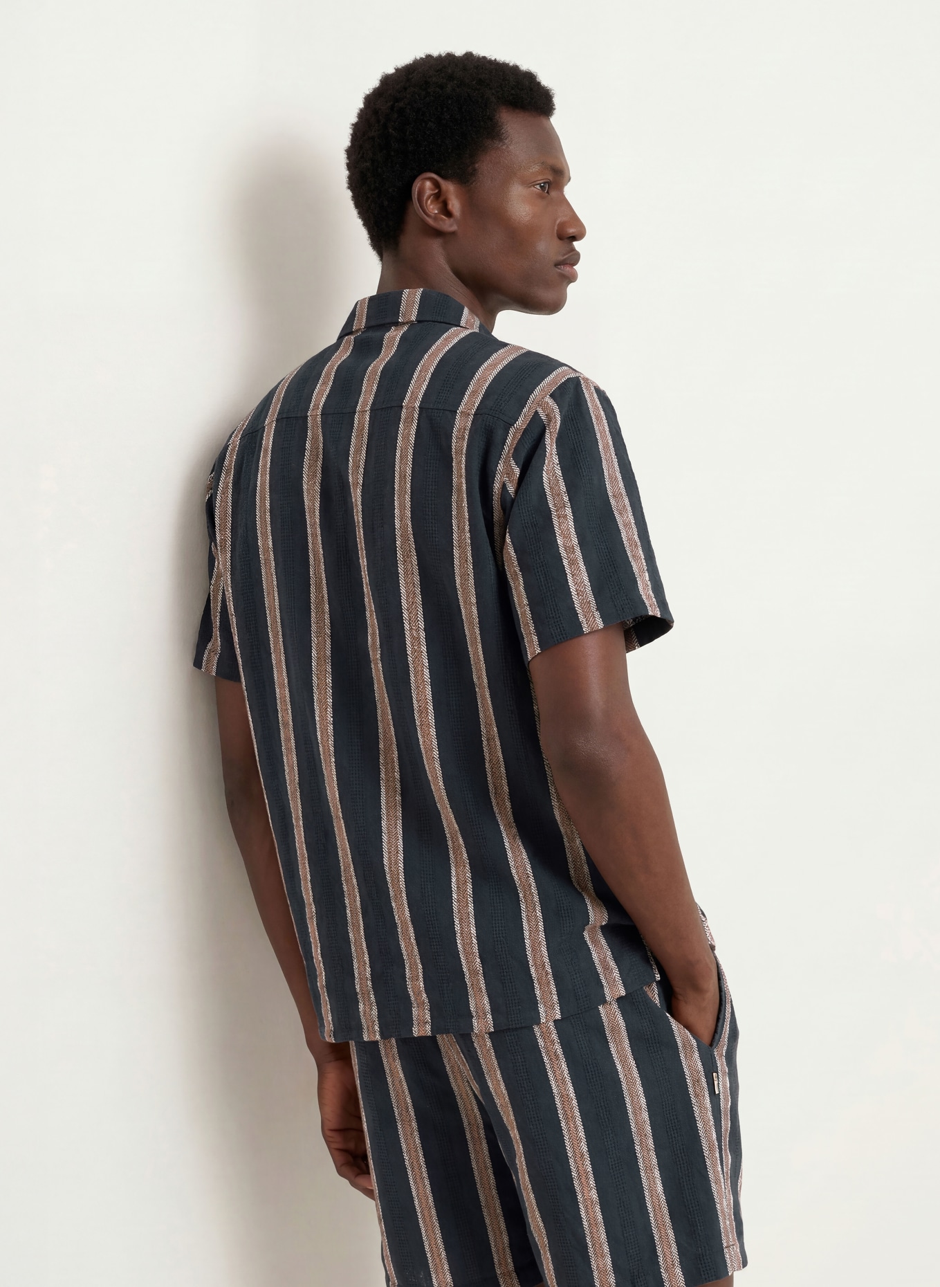 BLKVIS Overhemd met korte mouwen, Comfort Fit: DONKERBLAUW / BEIGE / WIT