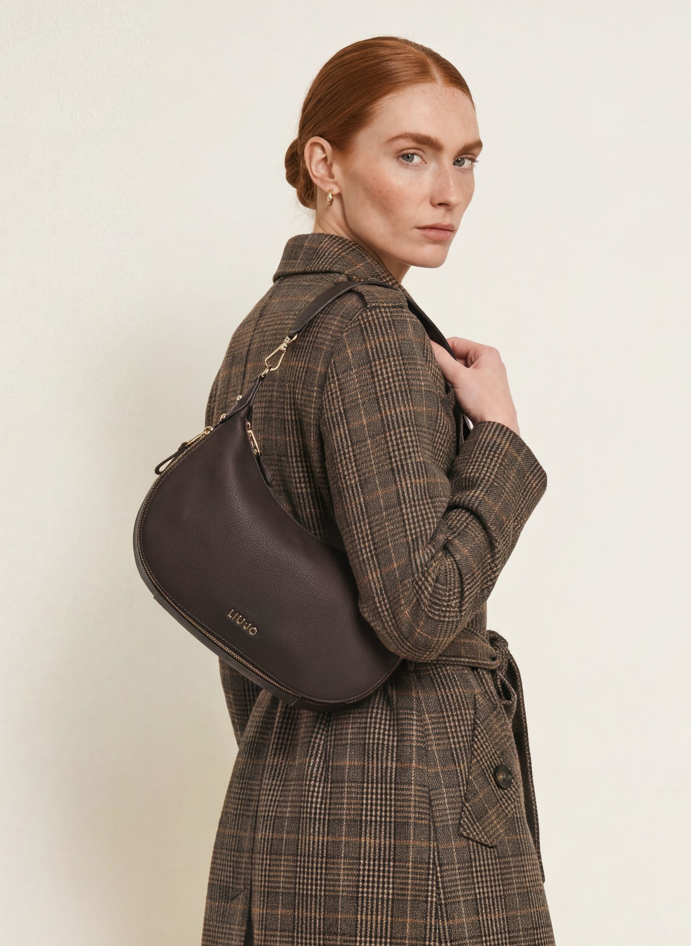 LIU JO Sac épaule: MARRON FONCÉ / OR