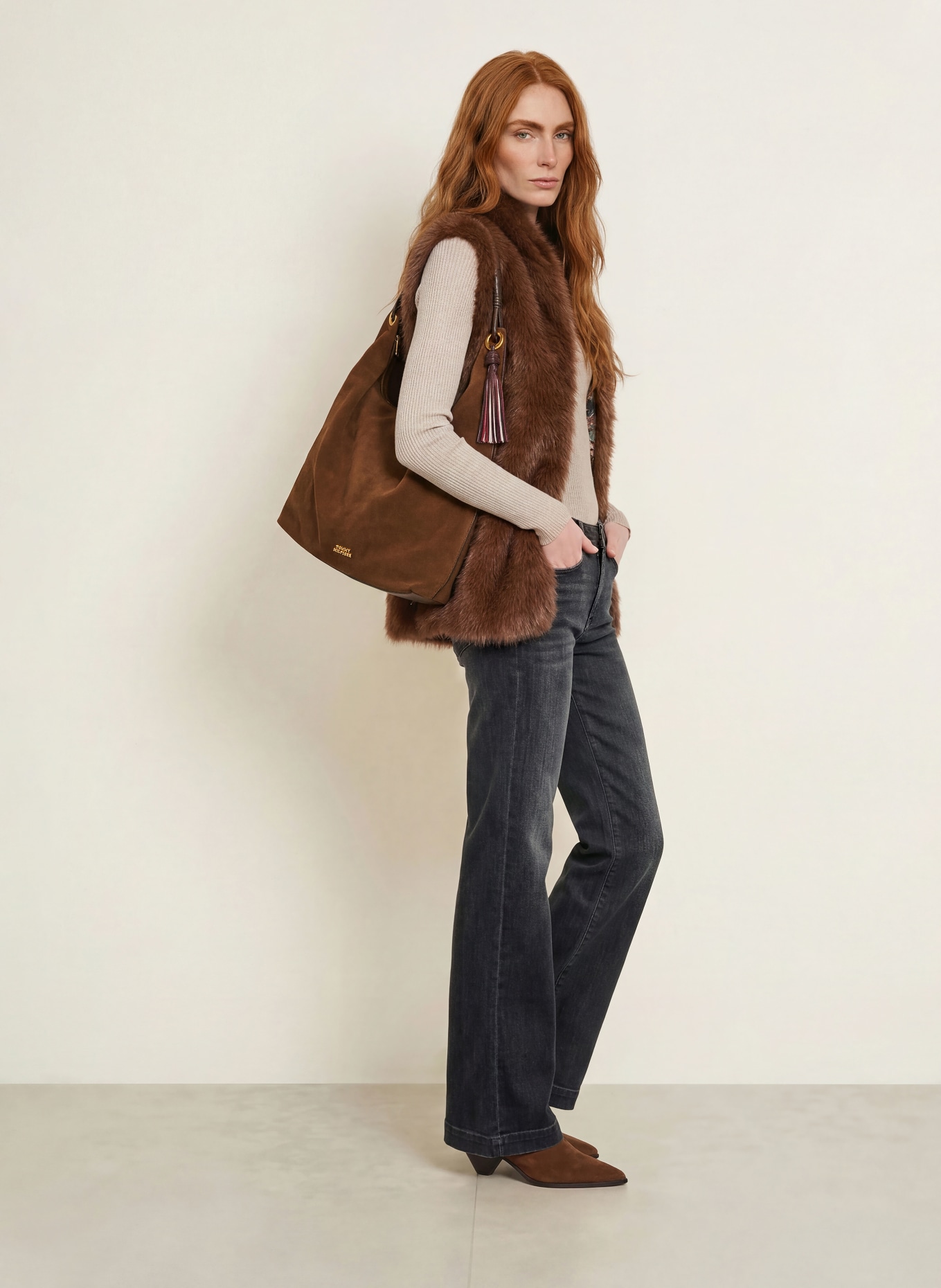 LIU JO Flared jeans: 8S504 Den.Black short suns