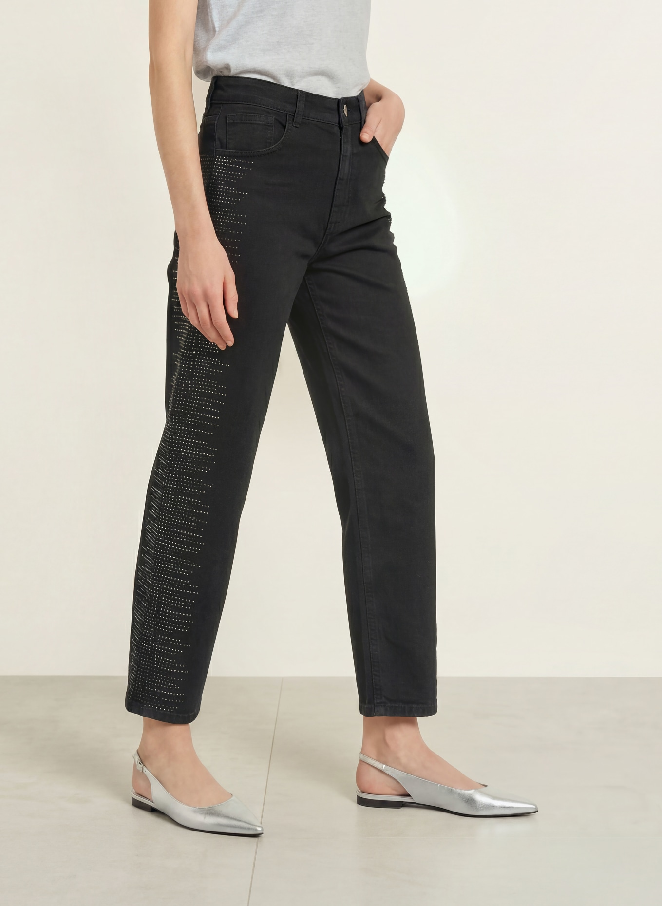 LIU JO Barrel Jeans mit Schmucksteinen: 22222 BLACK