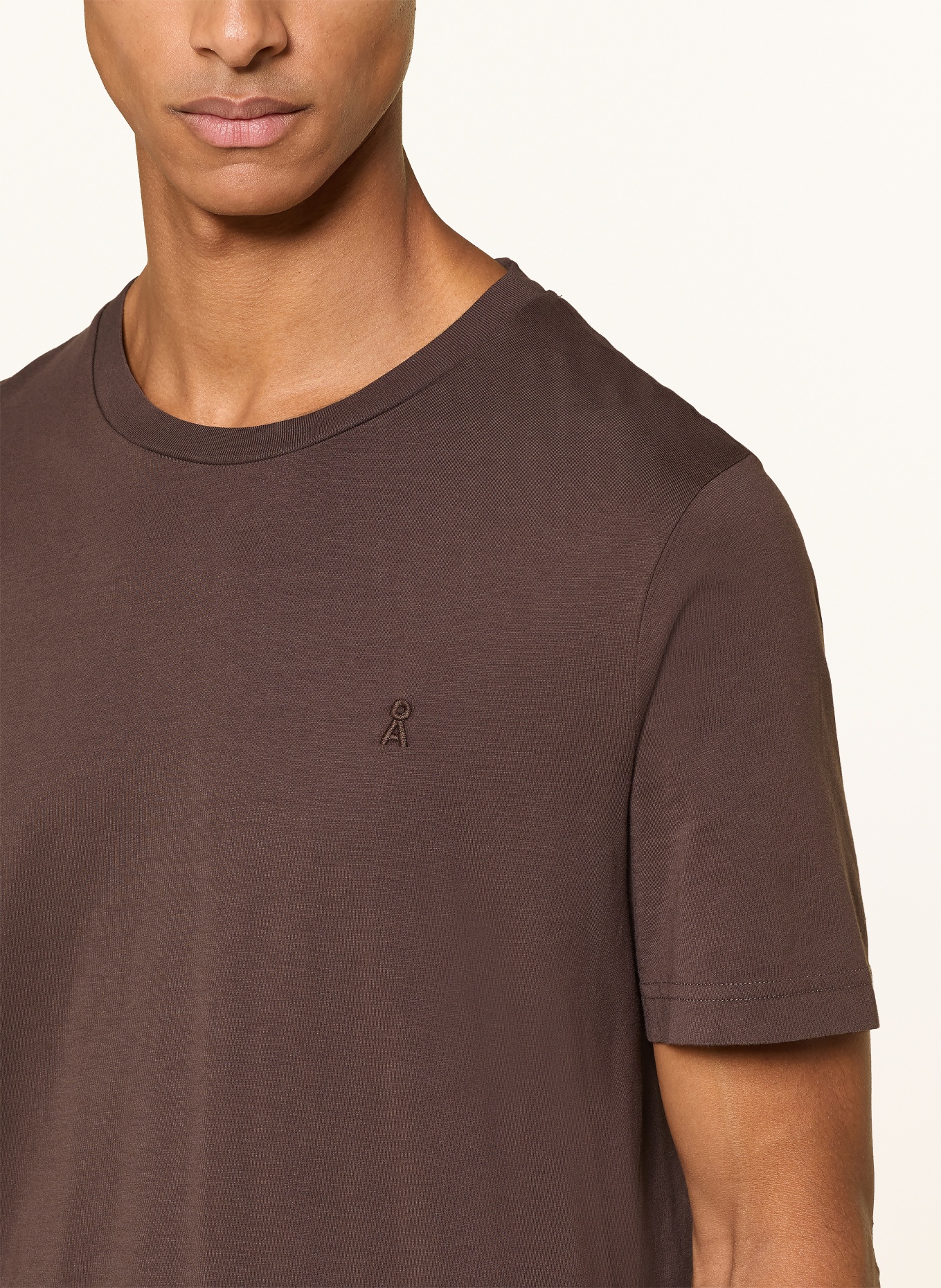 ARMEDANGELS T-shirt JAAMES: MARRON FONCÉ