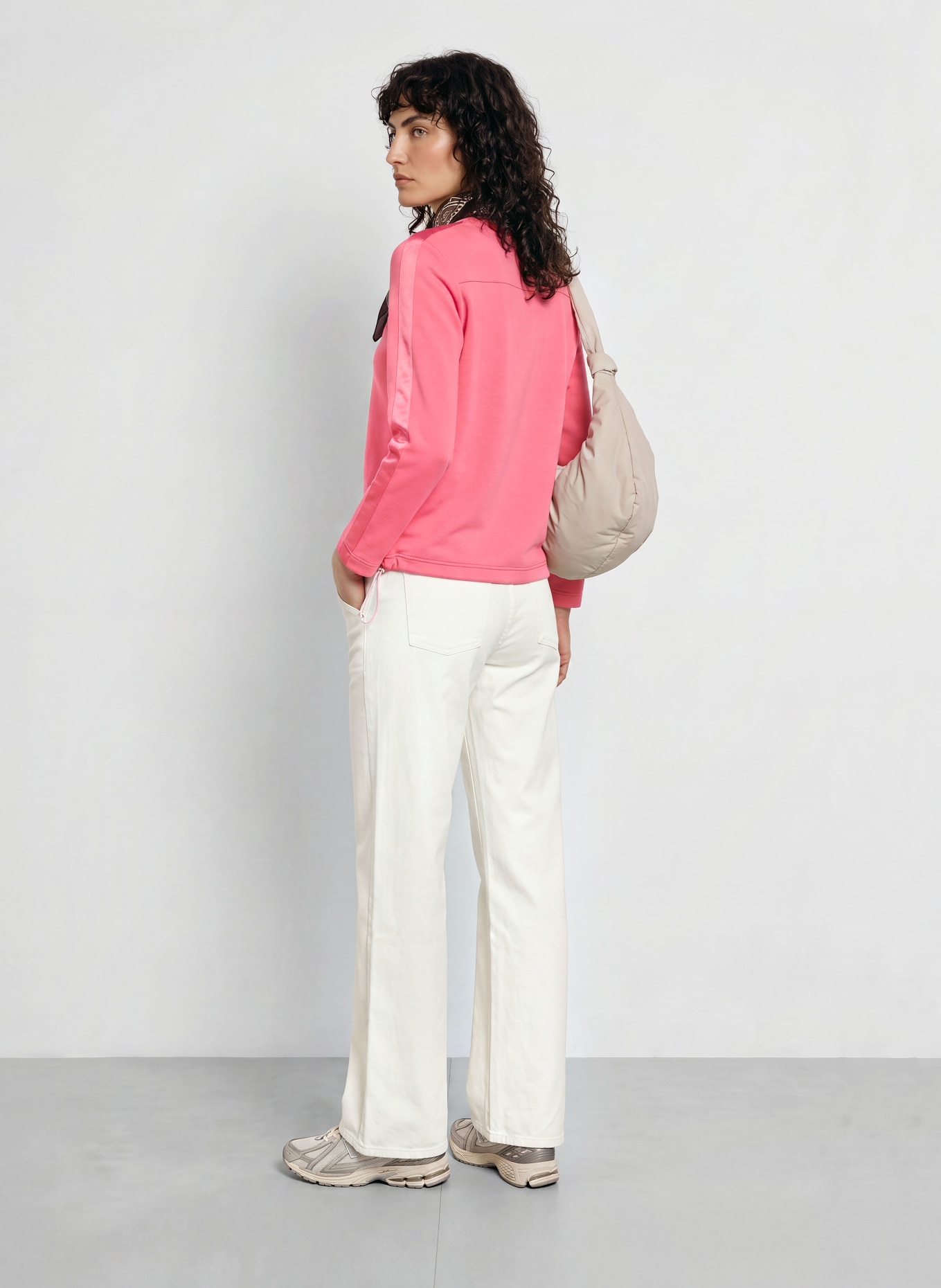 JOY sportswear LENI Sweatshirt with Braided Trim: PINK