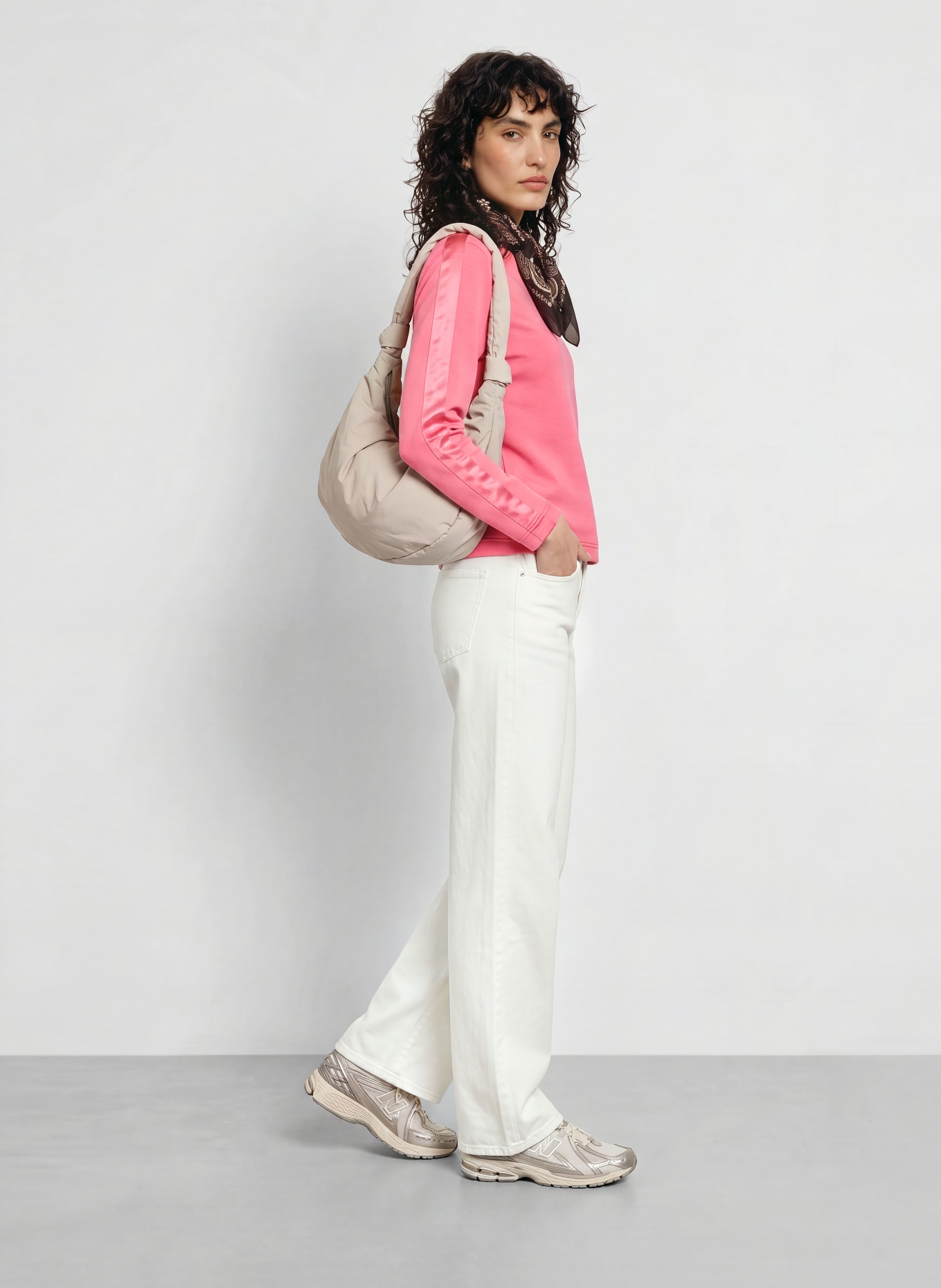 JOY sportswear LENI Sweatshirt with Braided Trim: PINK