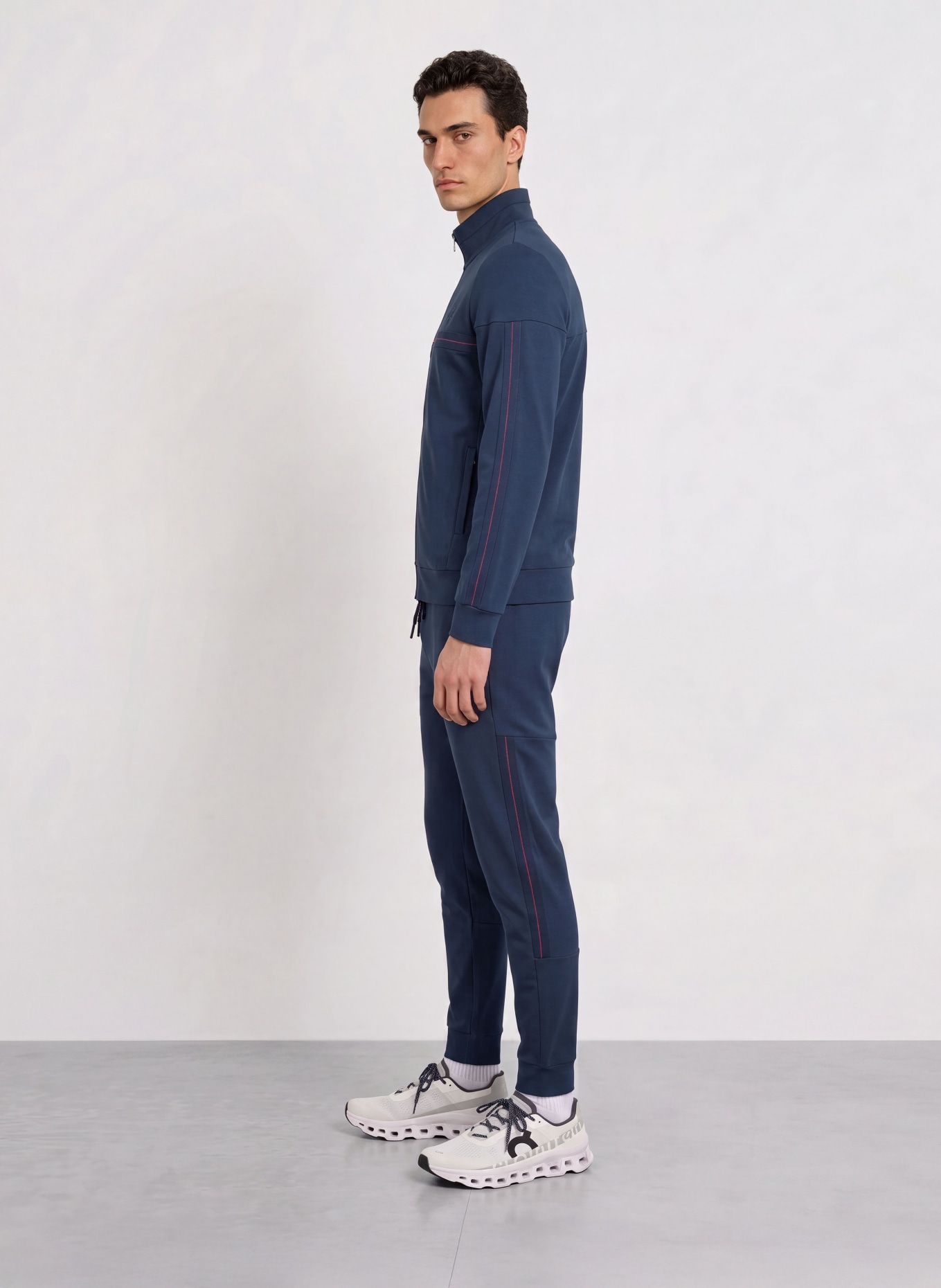 JOY sportswear CHARLIE-Sweatpant met galonstrepen: BLAUW