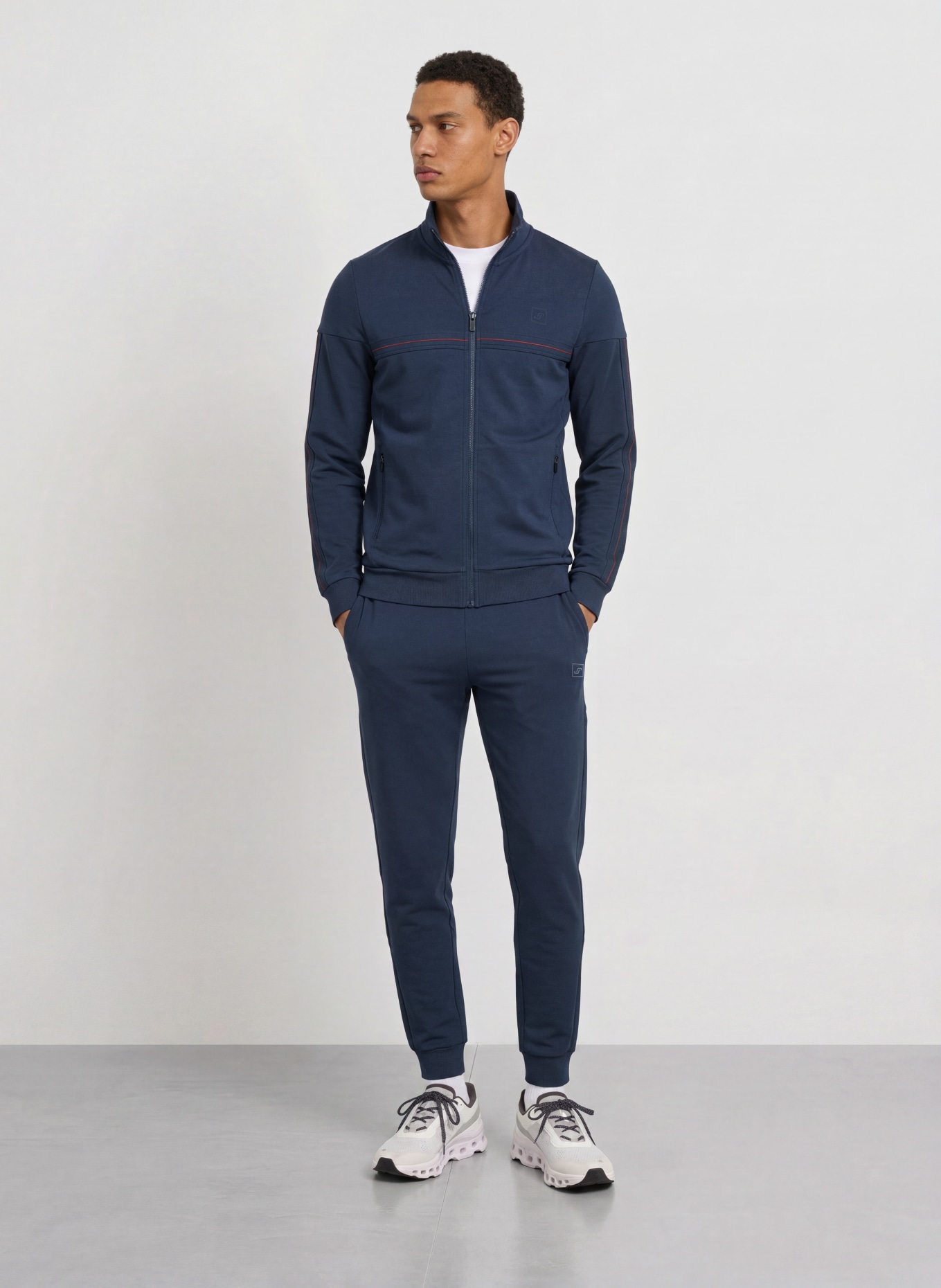 JOY sportswear Sweatjacke CORBINIAN: BLAU