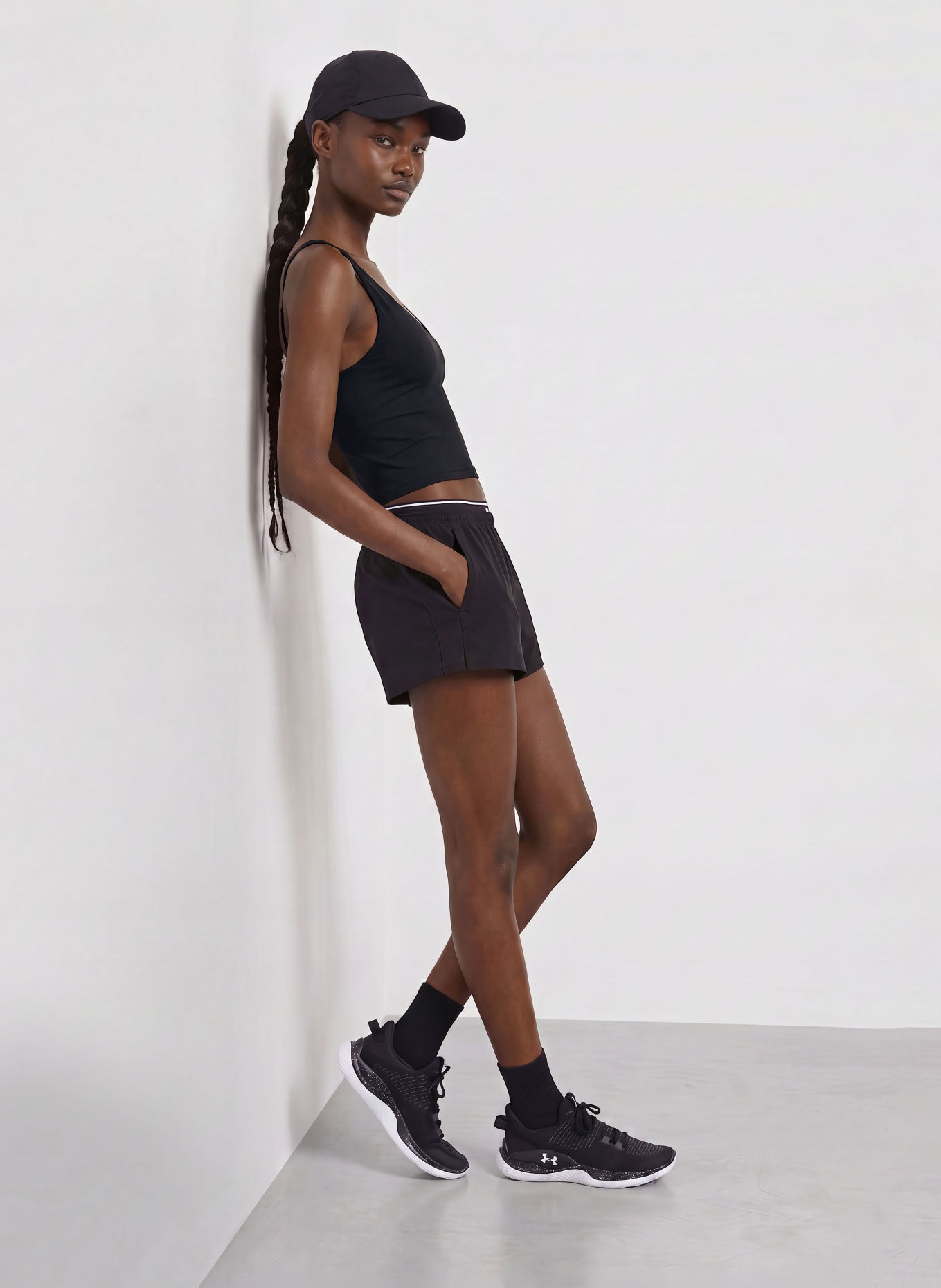 UNDER ARMOUR Top funkcyjny UA MERIDIAN SUPPORT bez rękawów: CZARNY