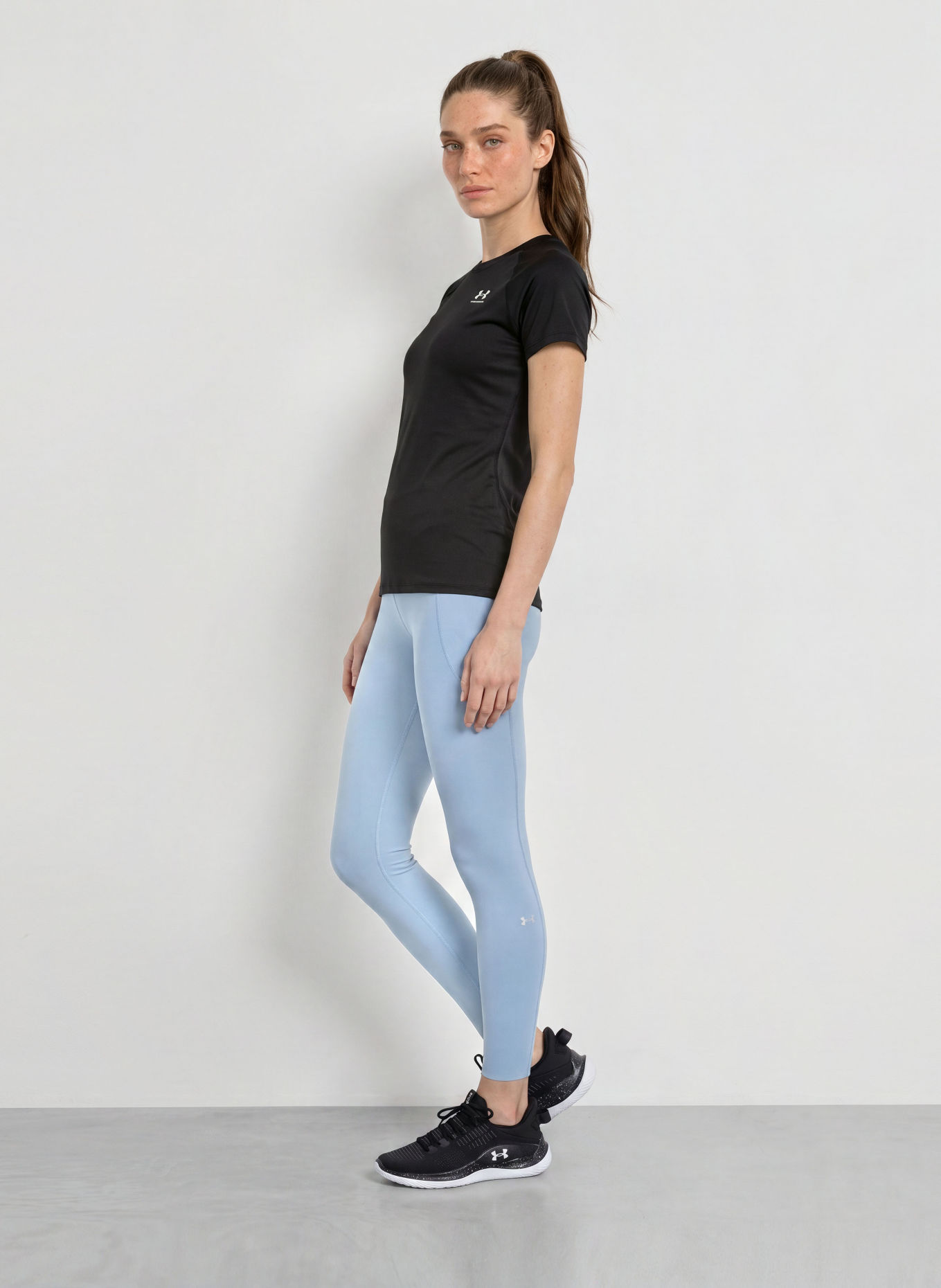 UNDER ARMOUR Koszulka funkcyjna UA AUTHENTICS: CZARNY
